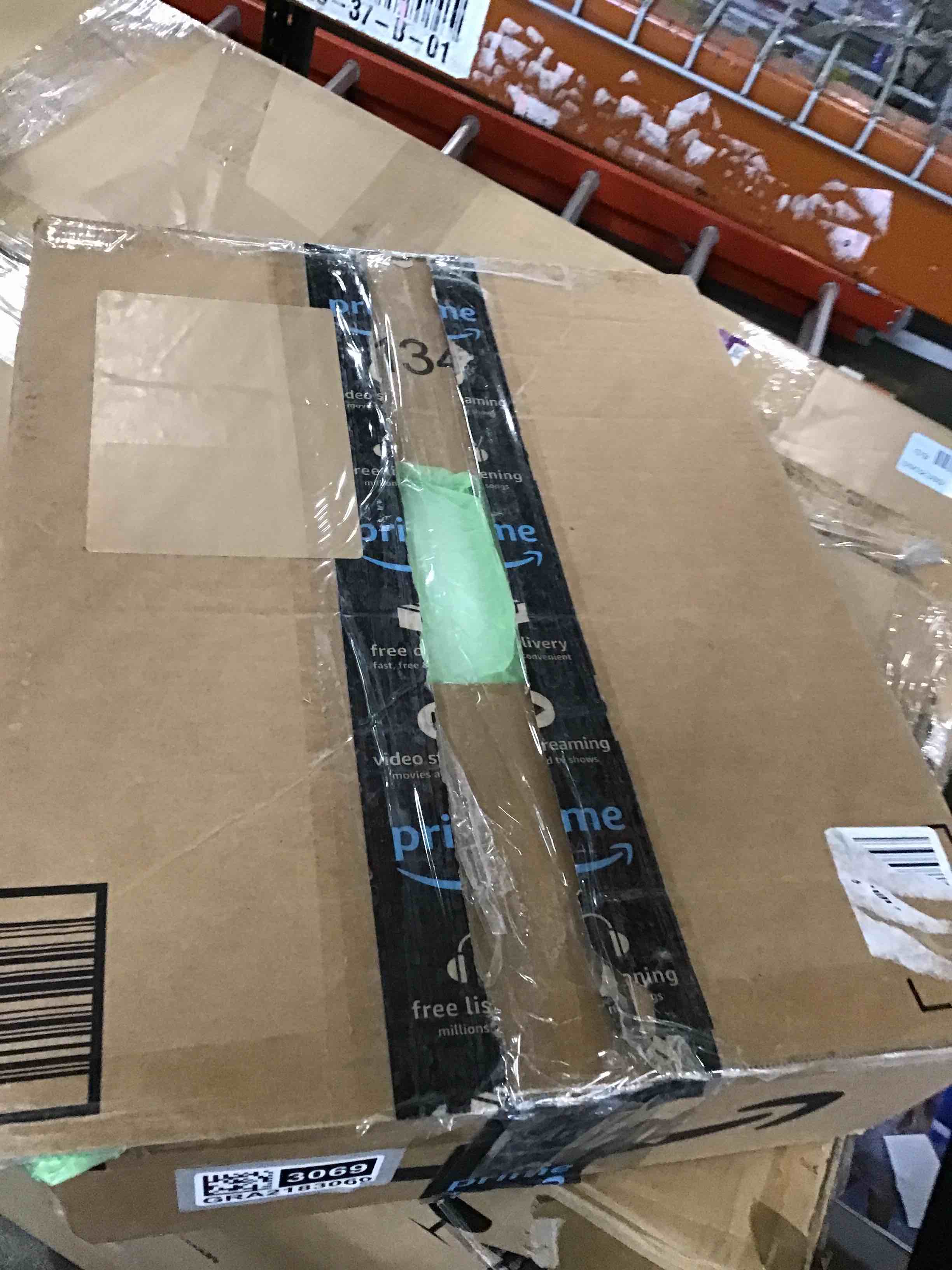 https://s3.amazonaws.com/lotting-images-prod/bidfta/GRA2183069_1746018414022.jpeg