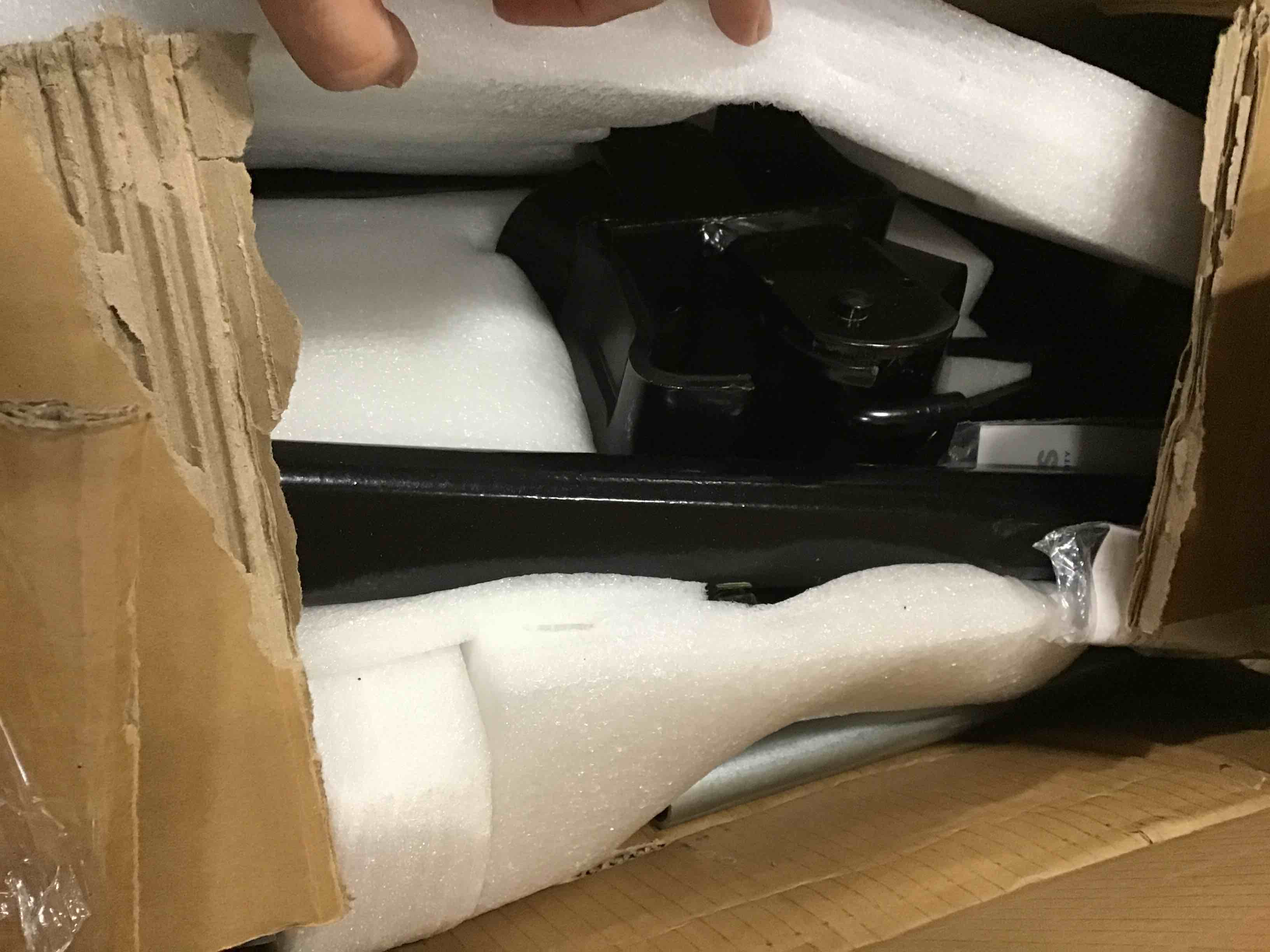 https://s3.amazonaws.com/lotting-images-prod/bidfta/GRA2183375_1746535229130.jpeg
