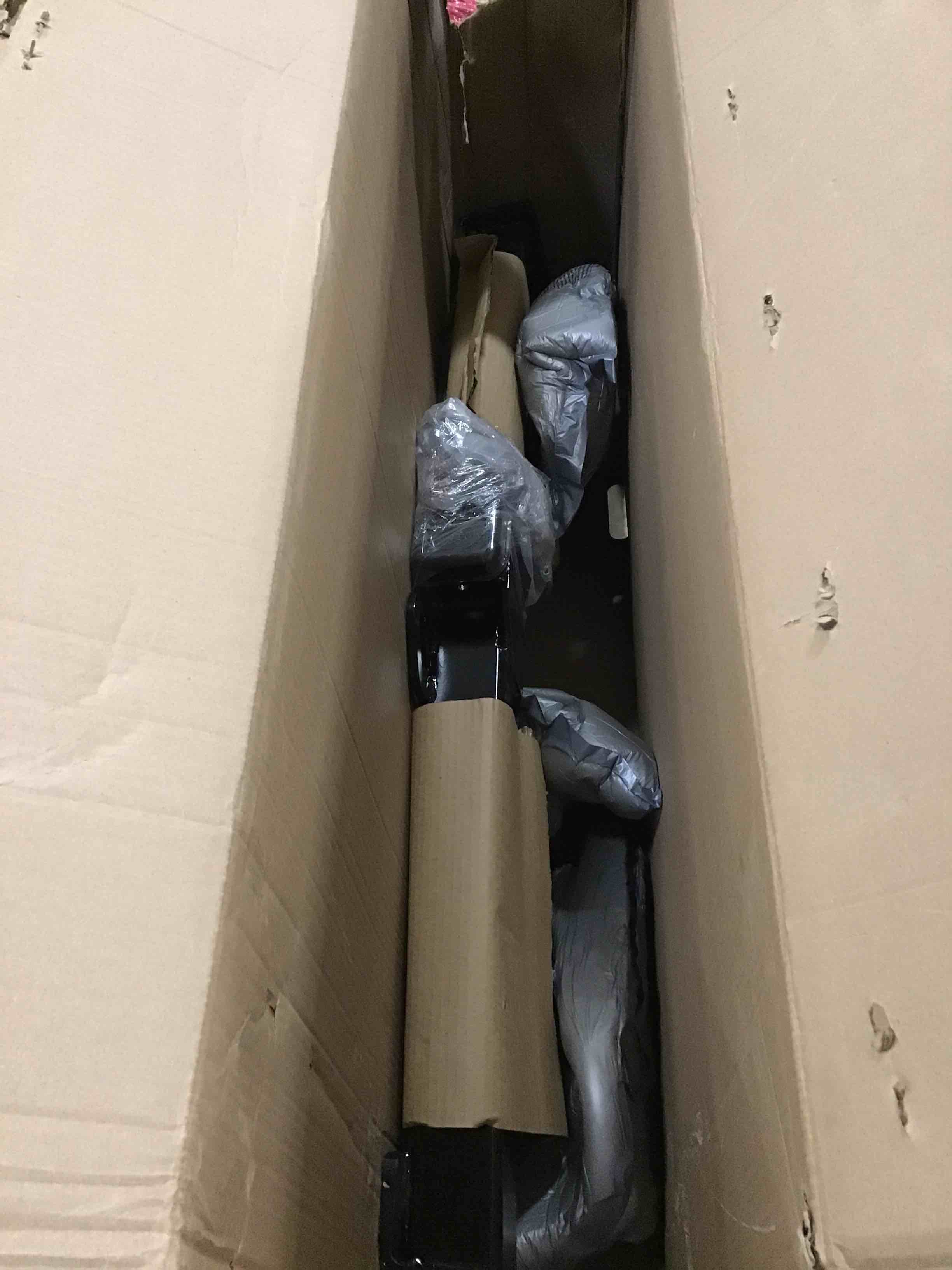 https://s3.amazonaws.com/lotting-images-prod/bidfta/GRA2184080_1747403358757.jpeg