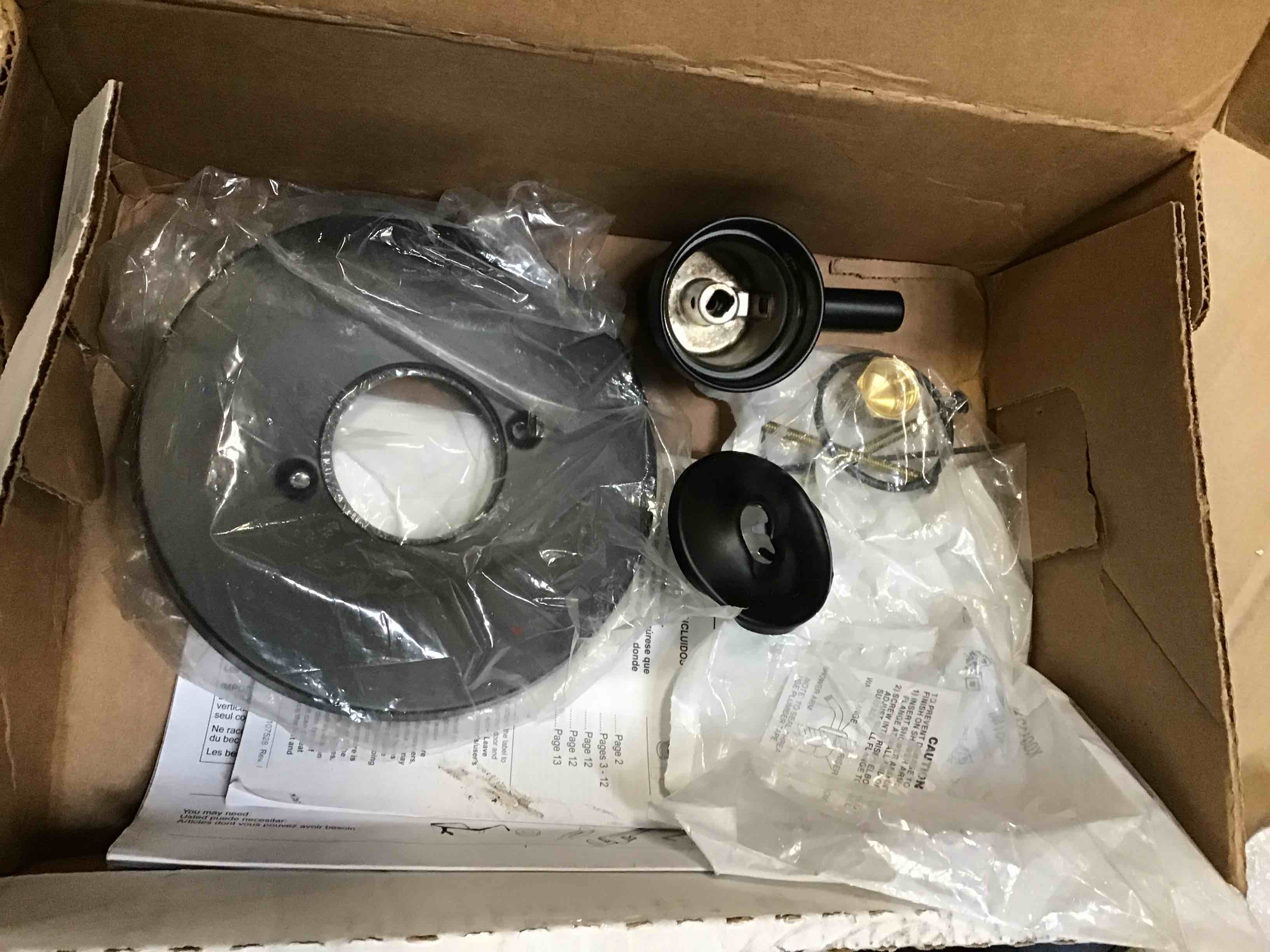 https://s3.amazonaws.com/lotting-images-prod/bidfta/GRA2184158_1747661752521.jpeg