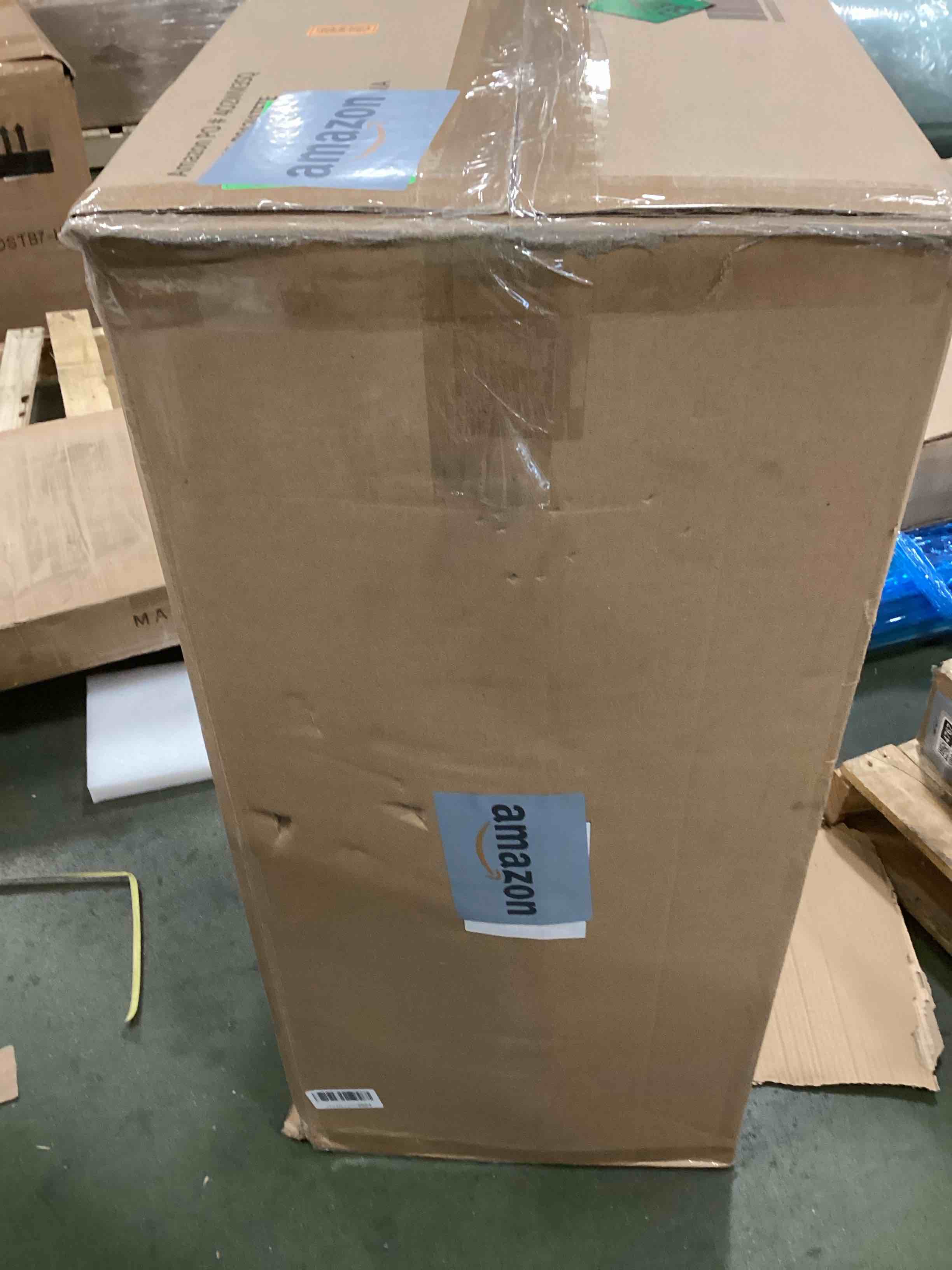 https://s3.amazonaws.com/lotting-images-prod/bidfta/GRA2184768_1748463111986.jpeg
