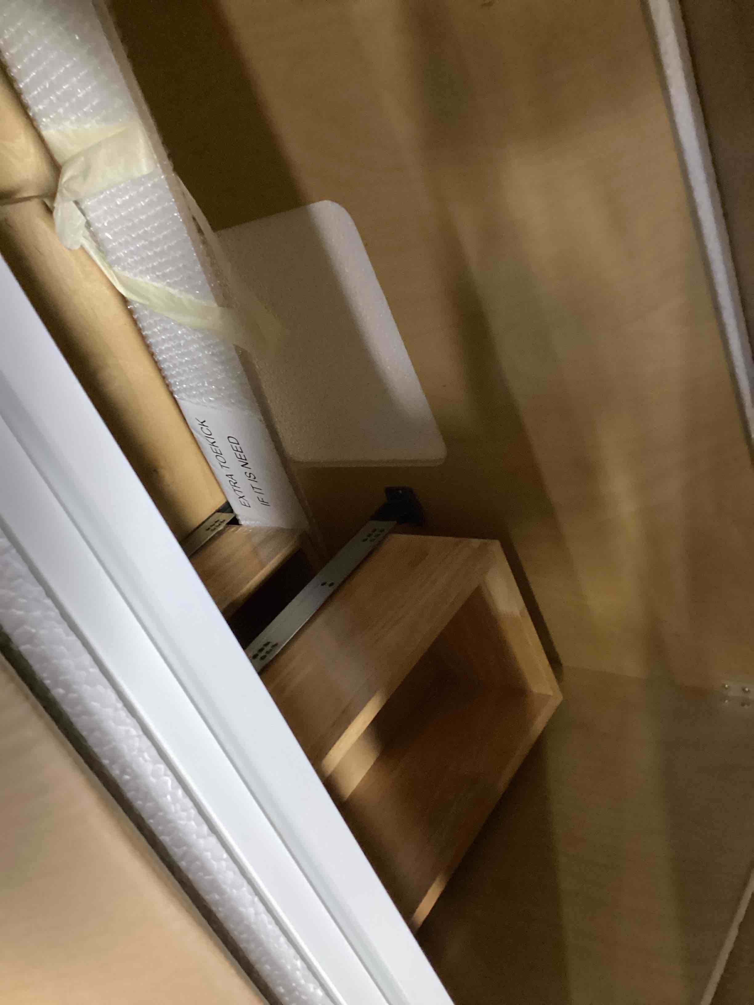 21"Dx36"Wx34-1/2"H Birch Solid Wood Bath Vanity Cabinet(incomplete 2 boxes for pick up)