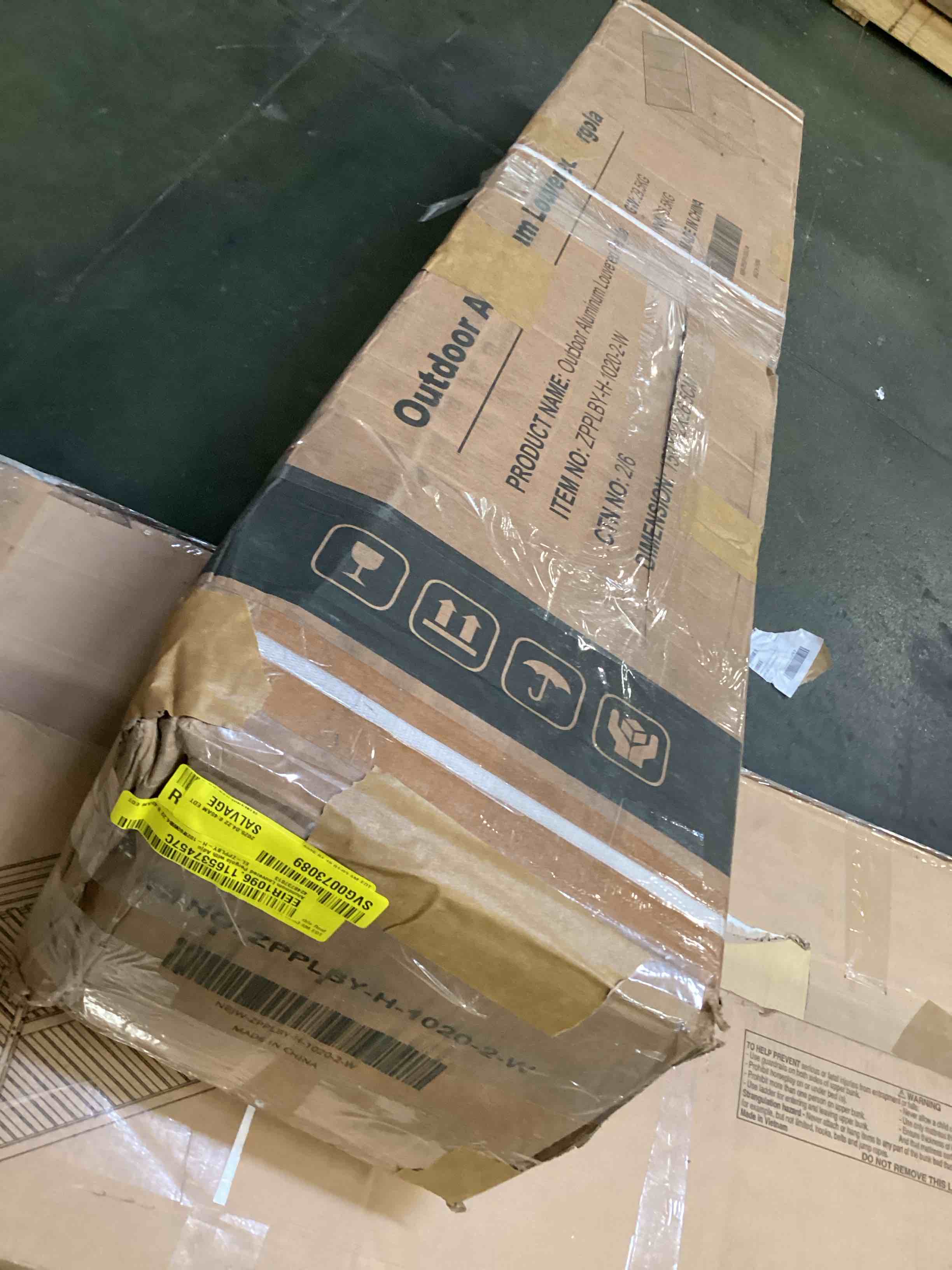 https://s3.amazonaws.com/lotting-images-prod/bidfta/GRA2190490_1745522443435.jpeg