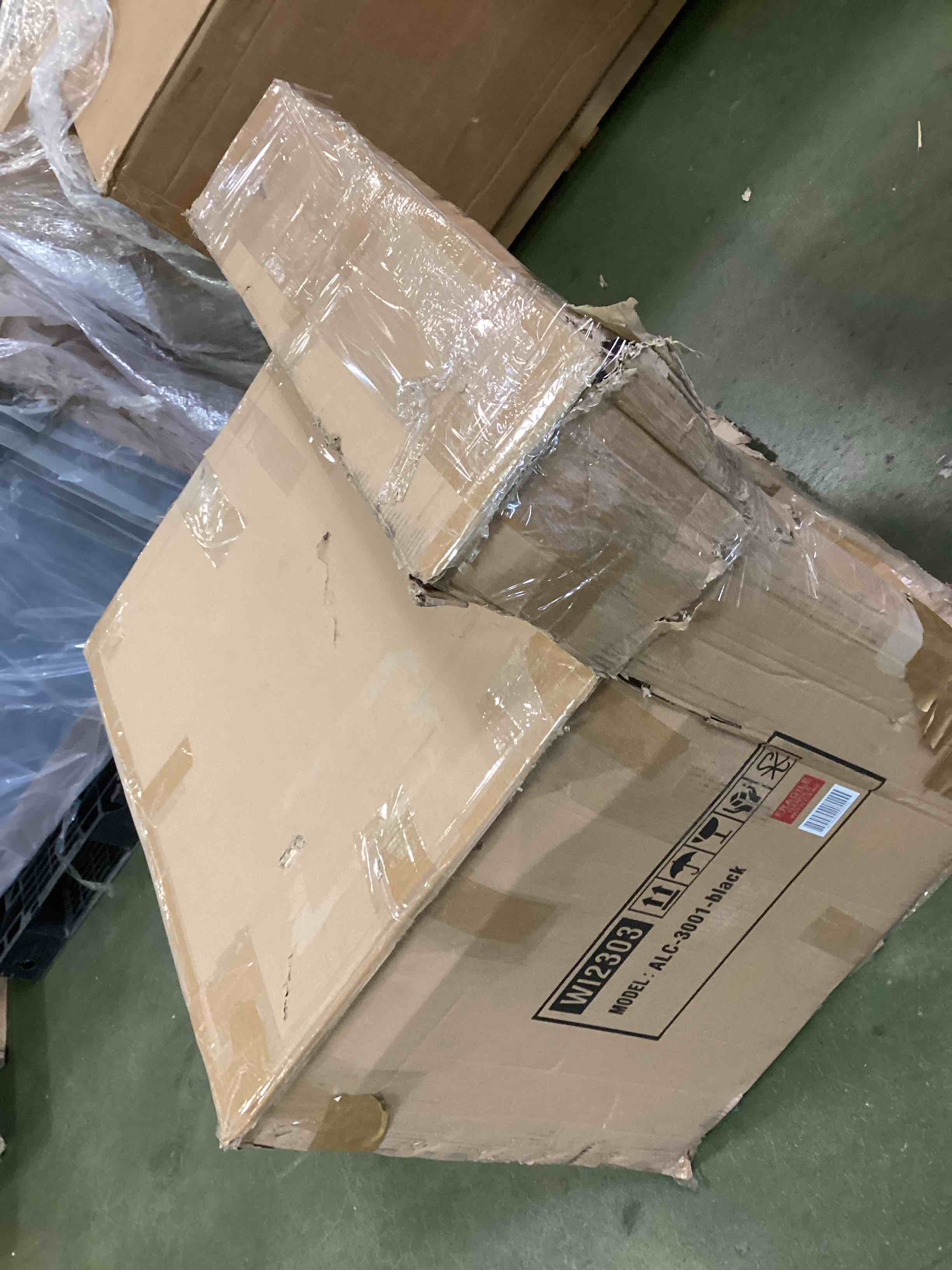 https://s3.amazonaws.com/lotting-images-prod/bidfta/GRA2190791_1745956989423.jpeg