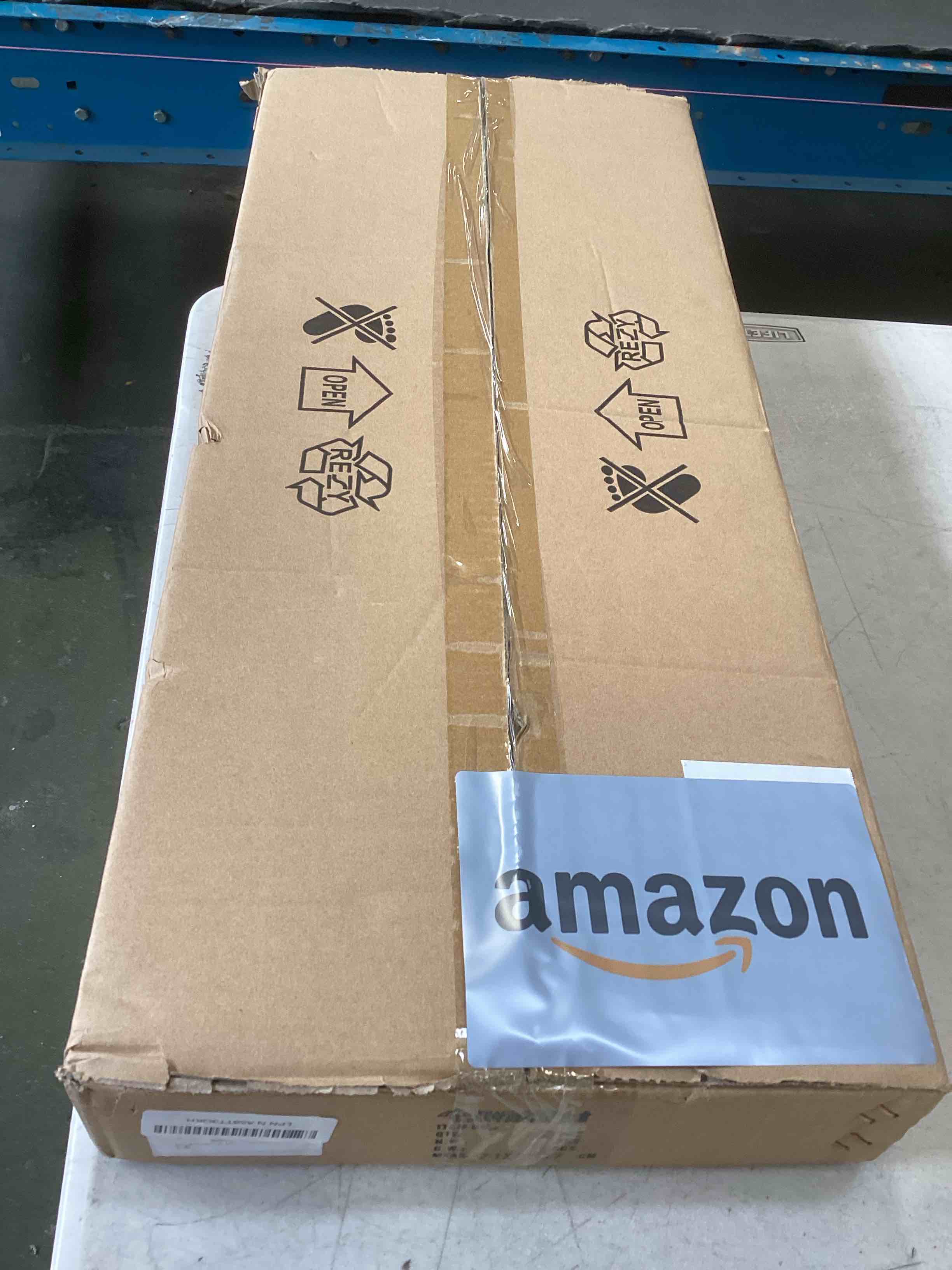 https://s3.amazonaws.com/lotting-images-prod/bidfta/GRA2191589_1742412388959.jpeg