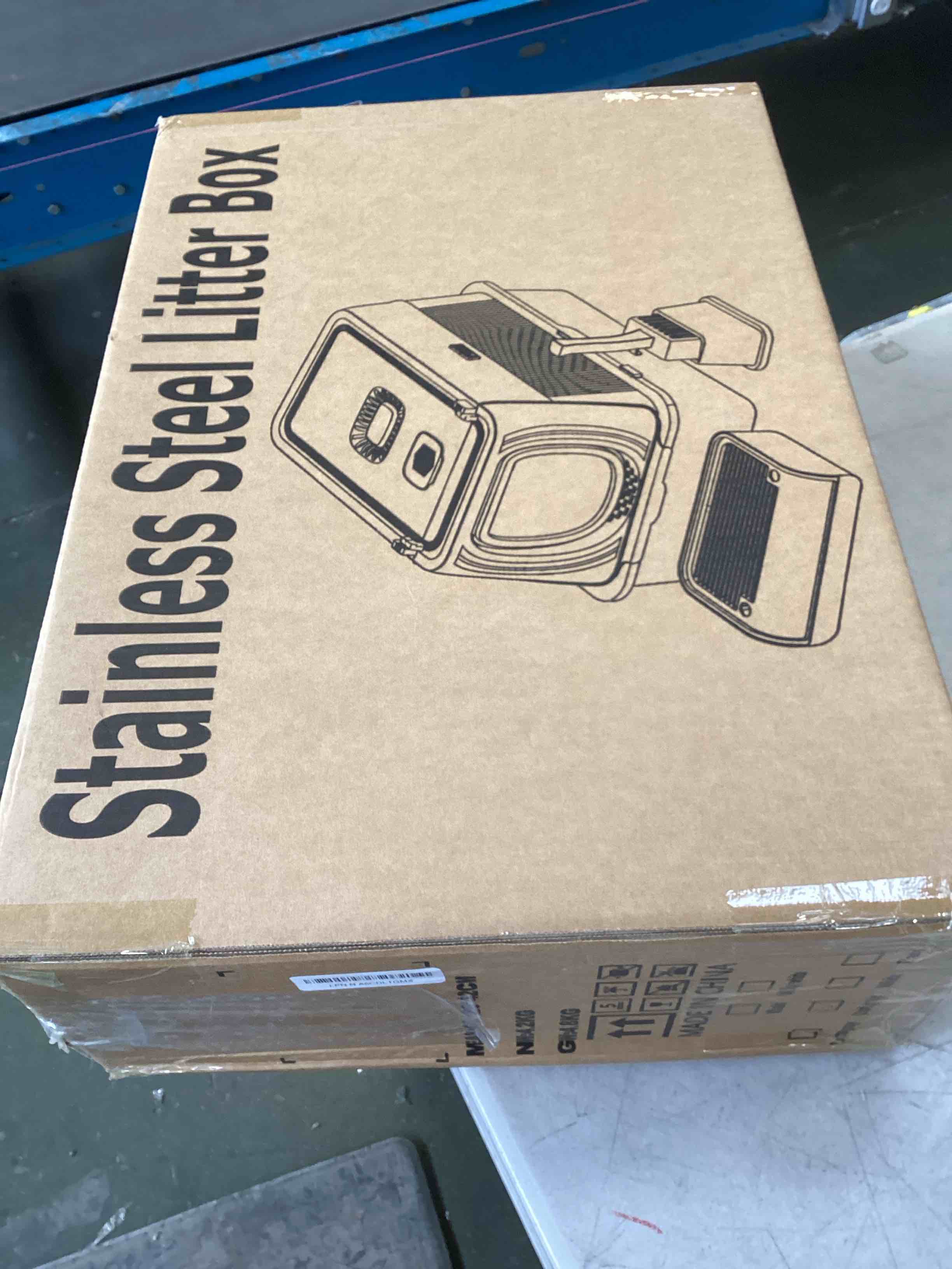 https://s3.amazonaws.com/lotting-images-prod/bidfta/GRA2192643_1743105599822.jpeg