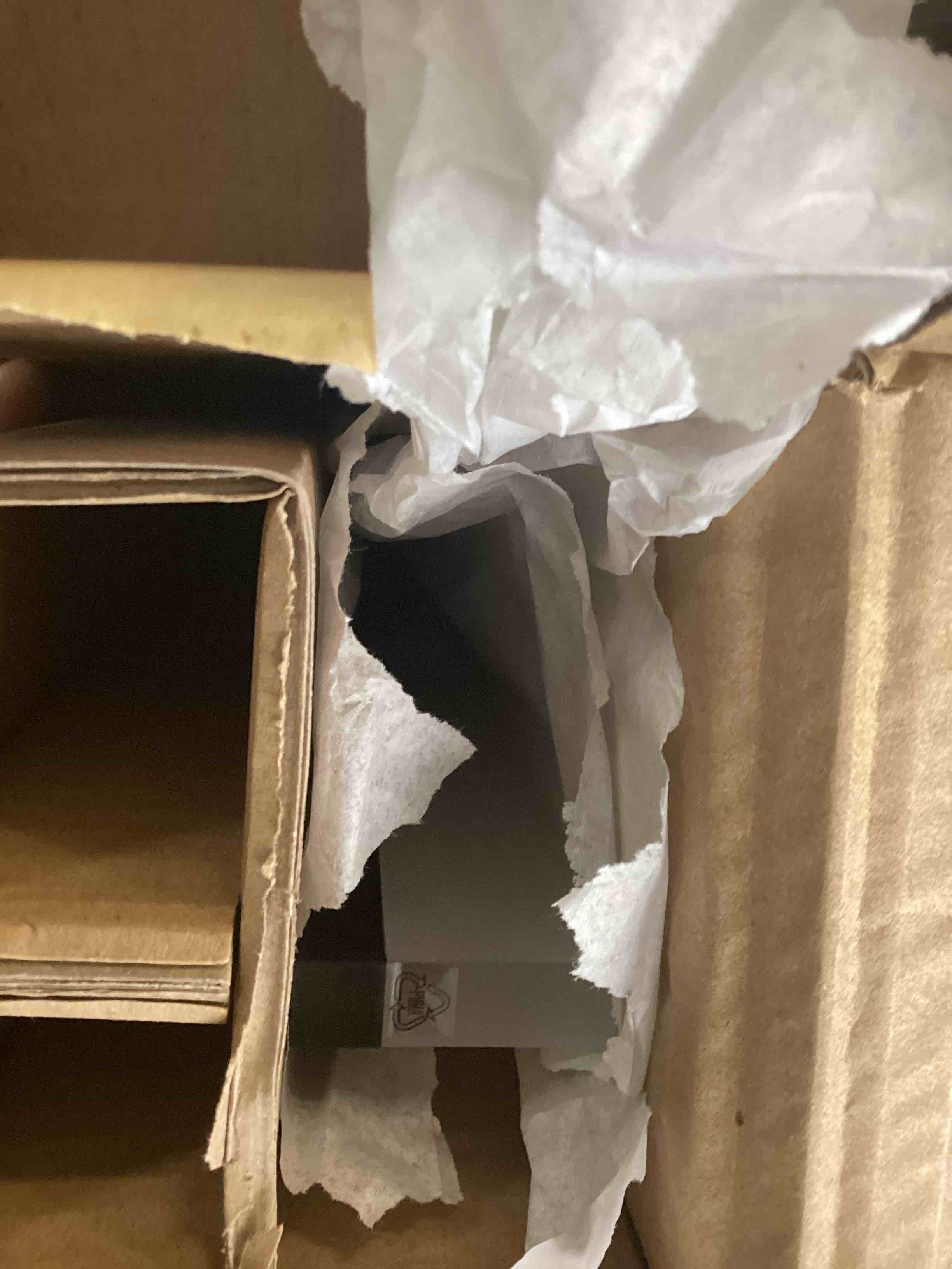https://s3.amazonaws.com/lotting-images-prod/bidfta/GRA2192957_1743434337525.jpeg