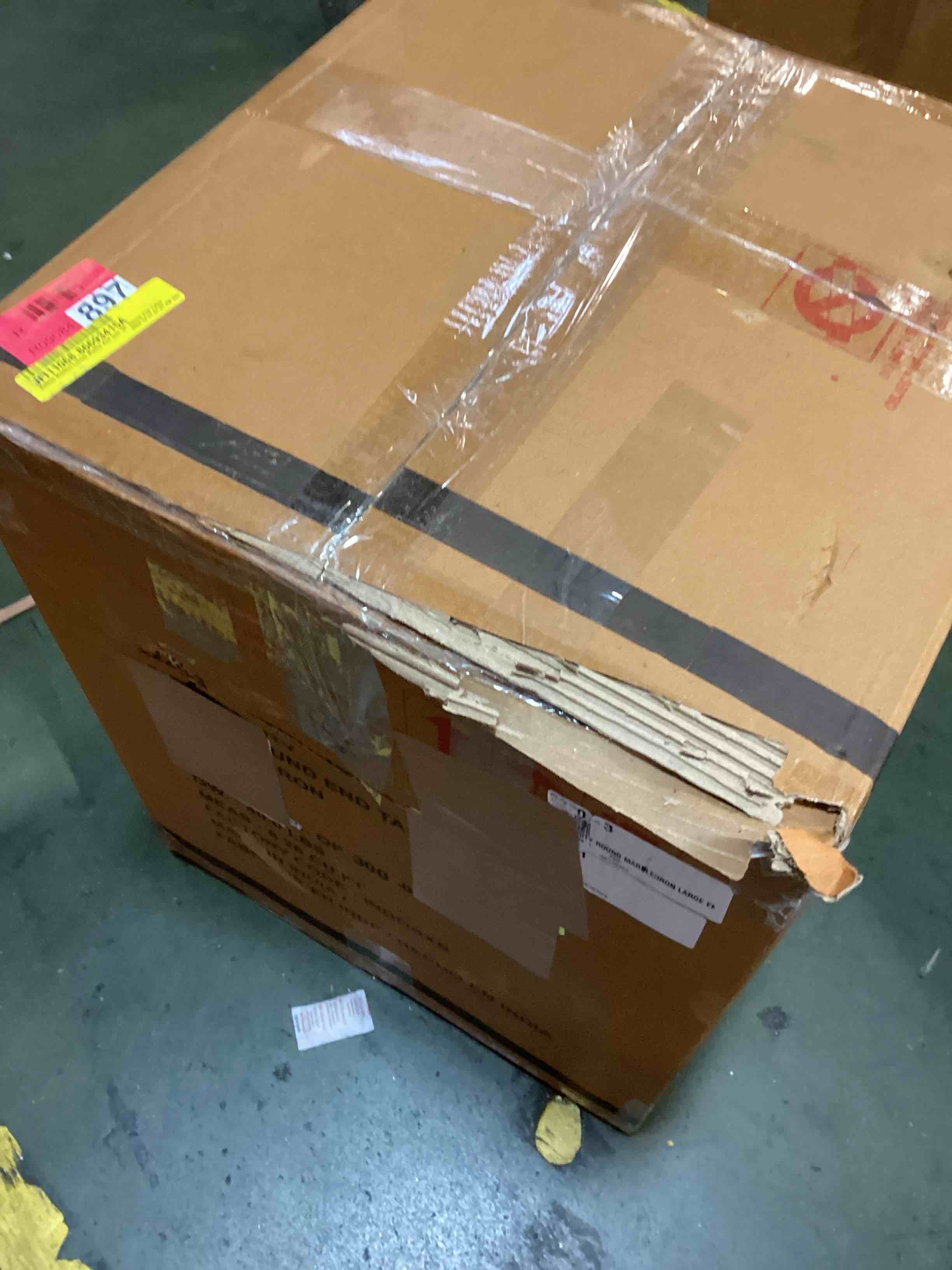 https://s3.amazonaws.com/lotting-images-prod/bidfta/GRA2192998_1743427635367.jpeg