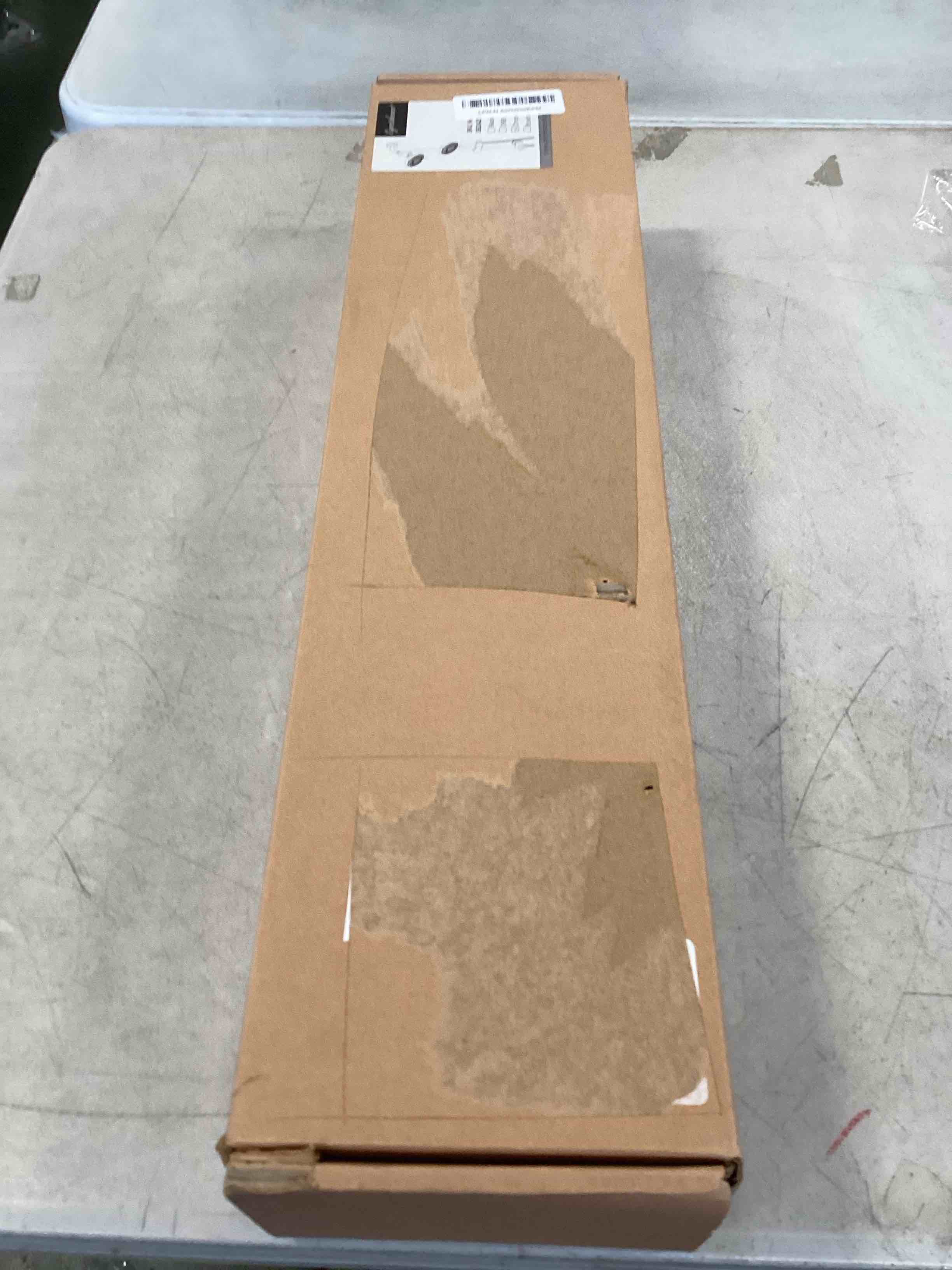 https://s3.amazonaws.com/lotting-images-prod/bidfta/GRA2193332_1743598324822.jpeg