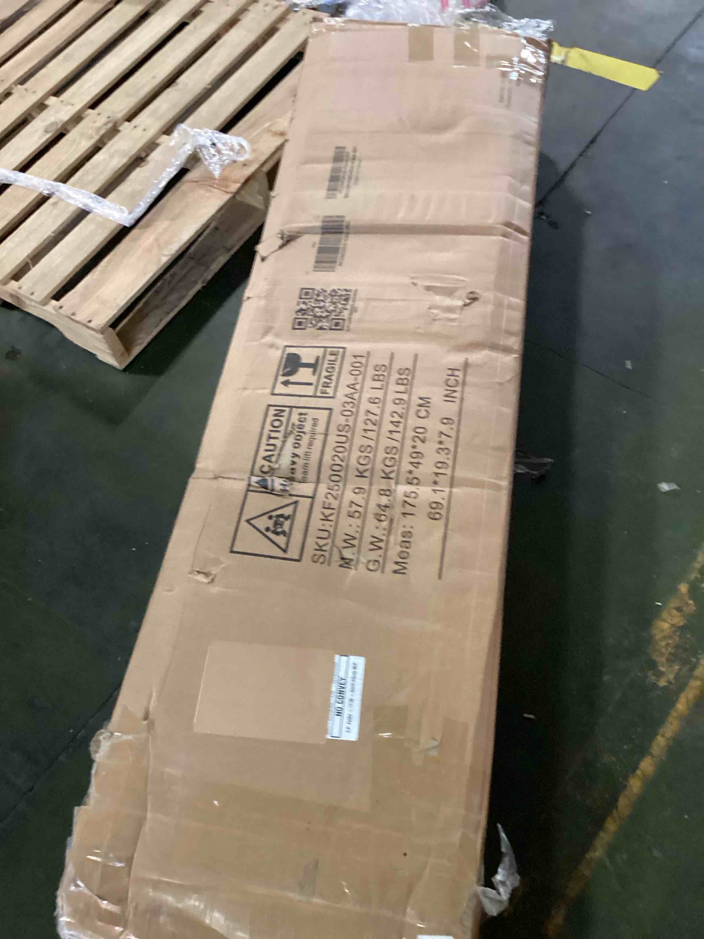 https://s3.amazonaws.com/lotting-images-prod/bidfta/GRA2193802_1751288596826.jpeg