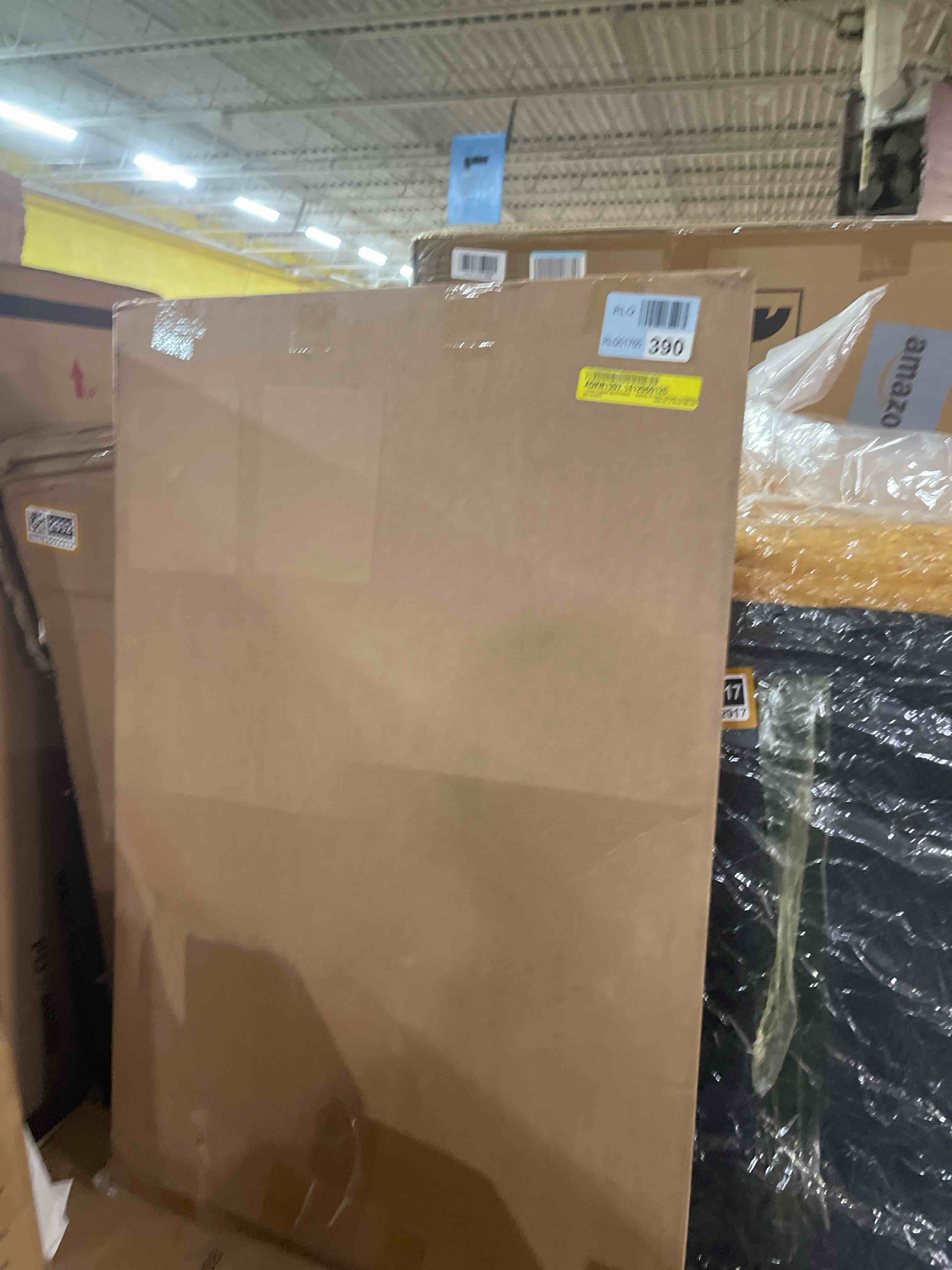 Condition photo showing New/Like New for 1 Piece Framed Bernhardina Painting of the Birth of Jesus, Star of Bethlehem, Religious Art Style Decorative Vintage Wall Poster Home Decor Modern Artwork Perfect Gift for Bedroom and Living Room