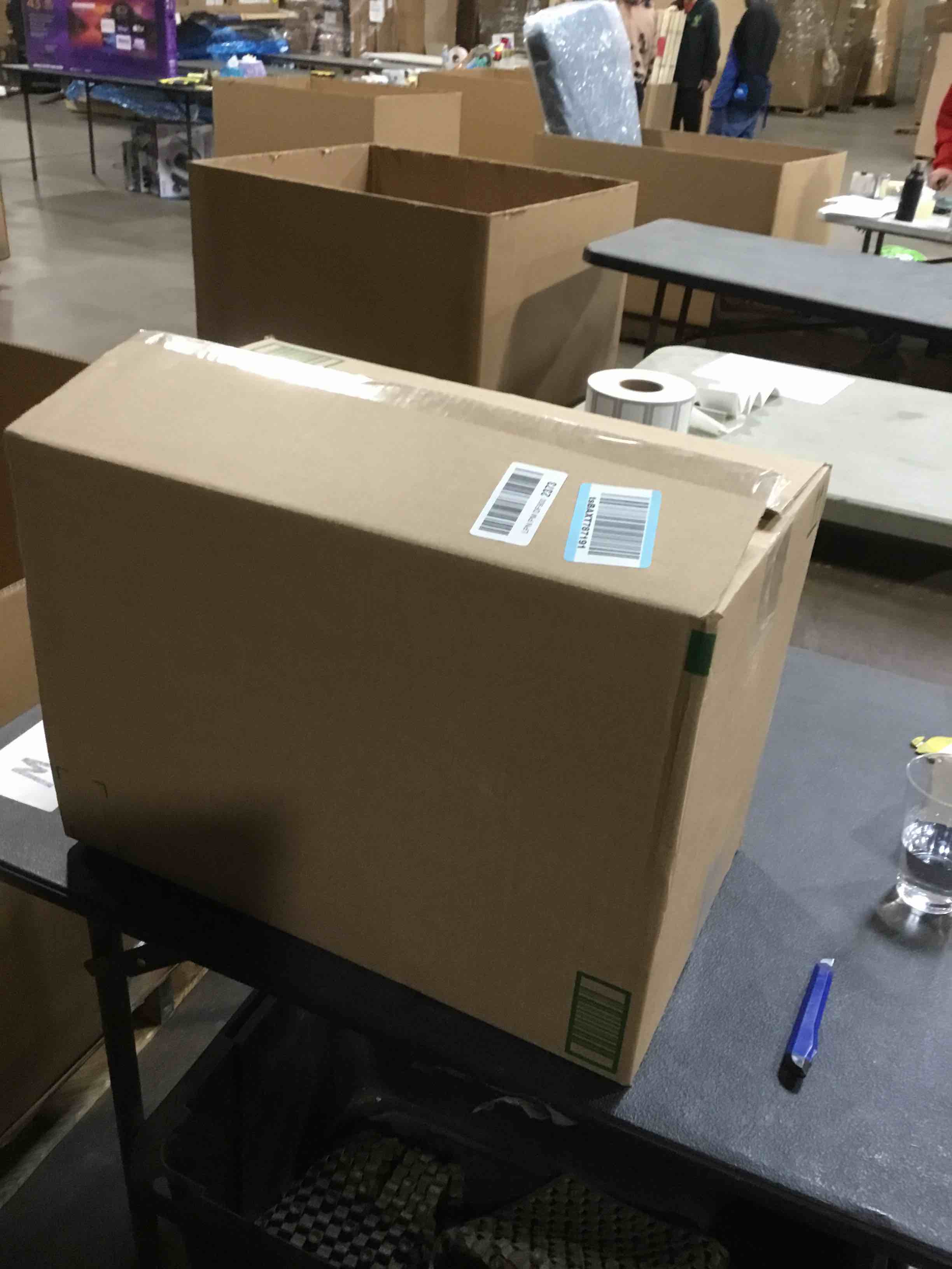 https://s3.amazonaws.com/lotting-images-prod/bidfta/GRA2248239_1738696103781.jpeg