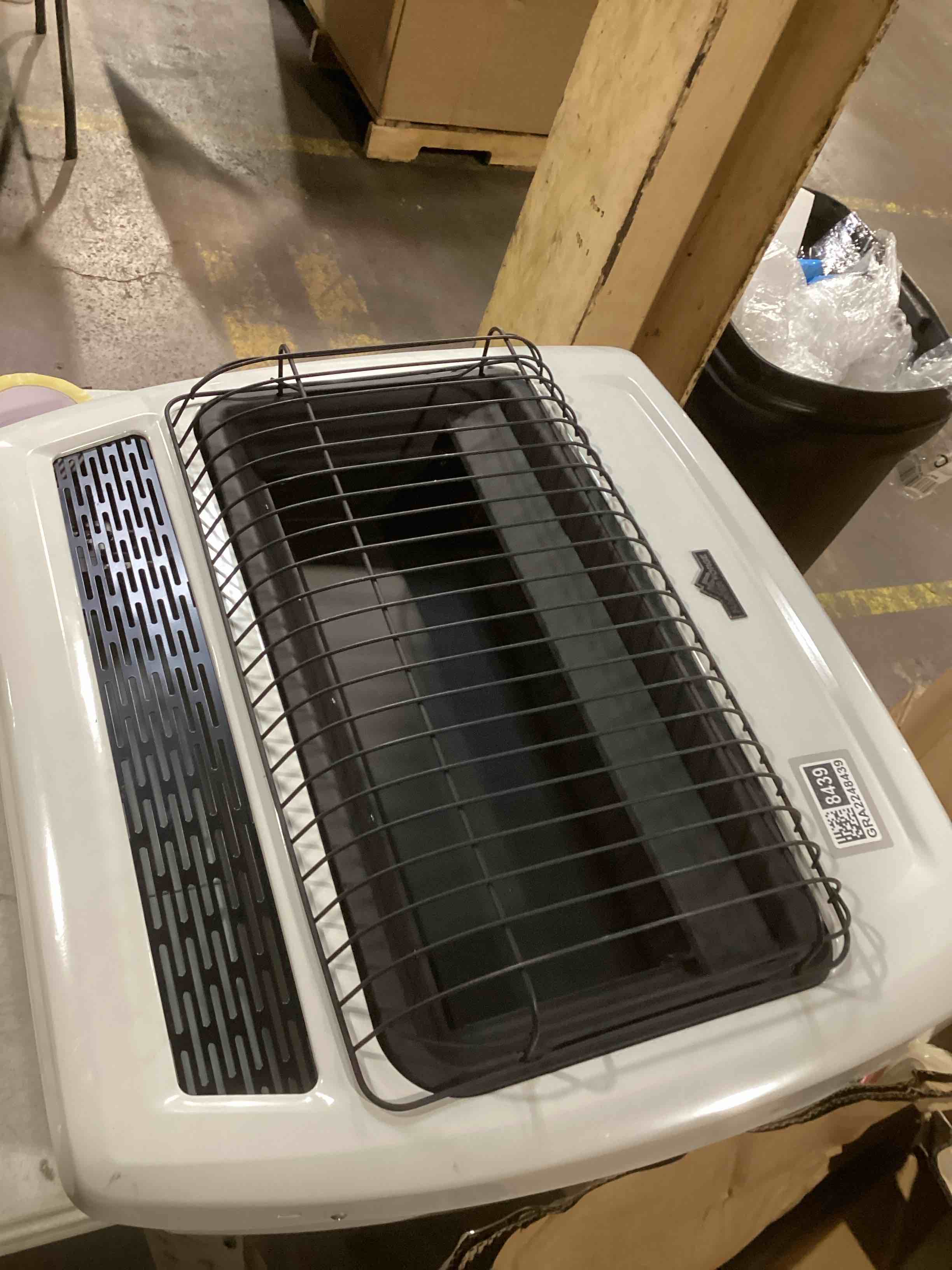 Dyna-Glo 18000-BTU Wall Or Floor-Mount Natural Gas Or Liquid Propane Vent-free Infrared Heater