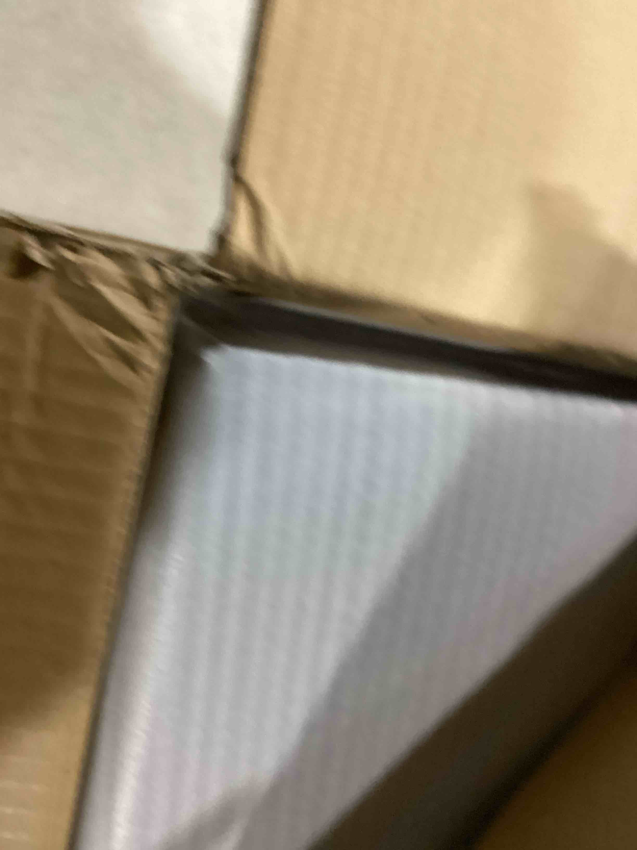 https://s3.amazonaws.com/lotting-images-prod/bidfta/GRA2248549_1739280010037.jpeg