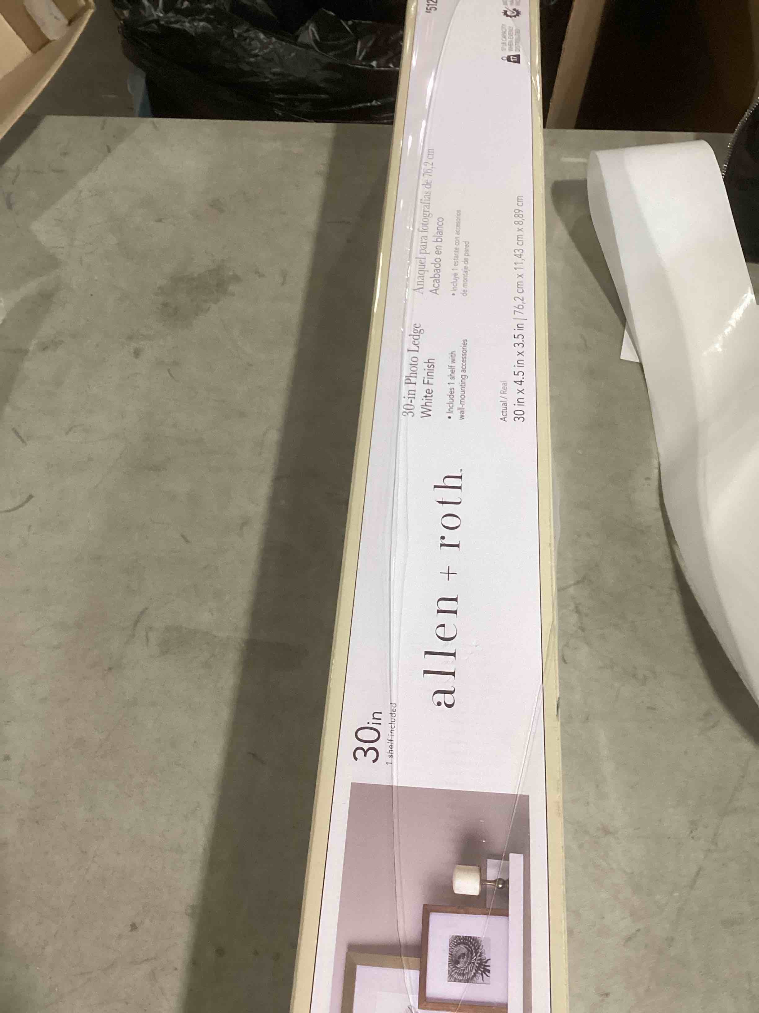 allen + roth 30-in L x 4.5-in D x 3.5-in H White Rectangular Floating Shelf