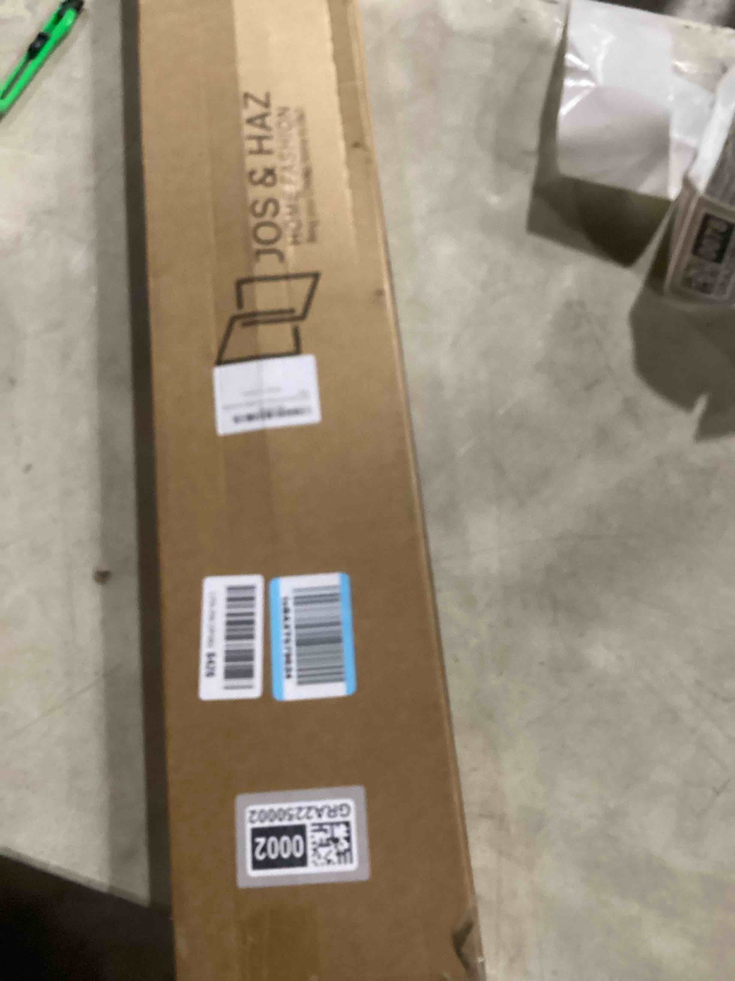 https://s3.amazonaws.com/lotting-images-prod/bidfta/GRA2250002_1741025980326.jpeg