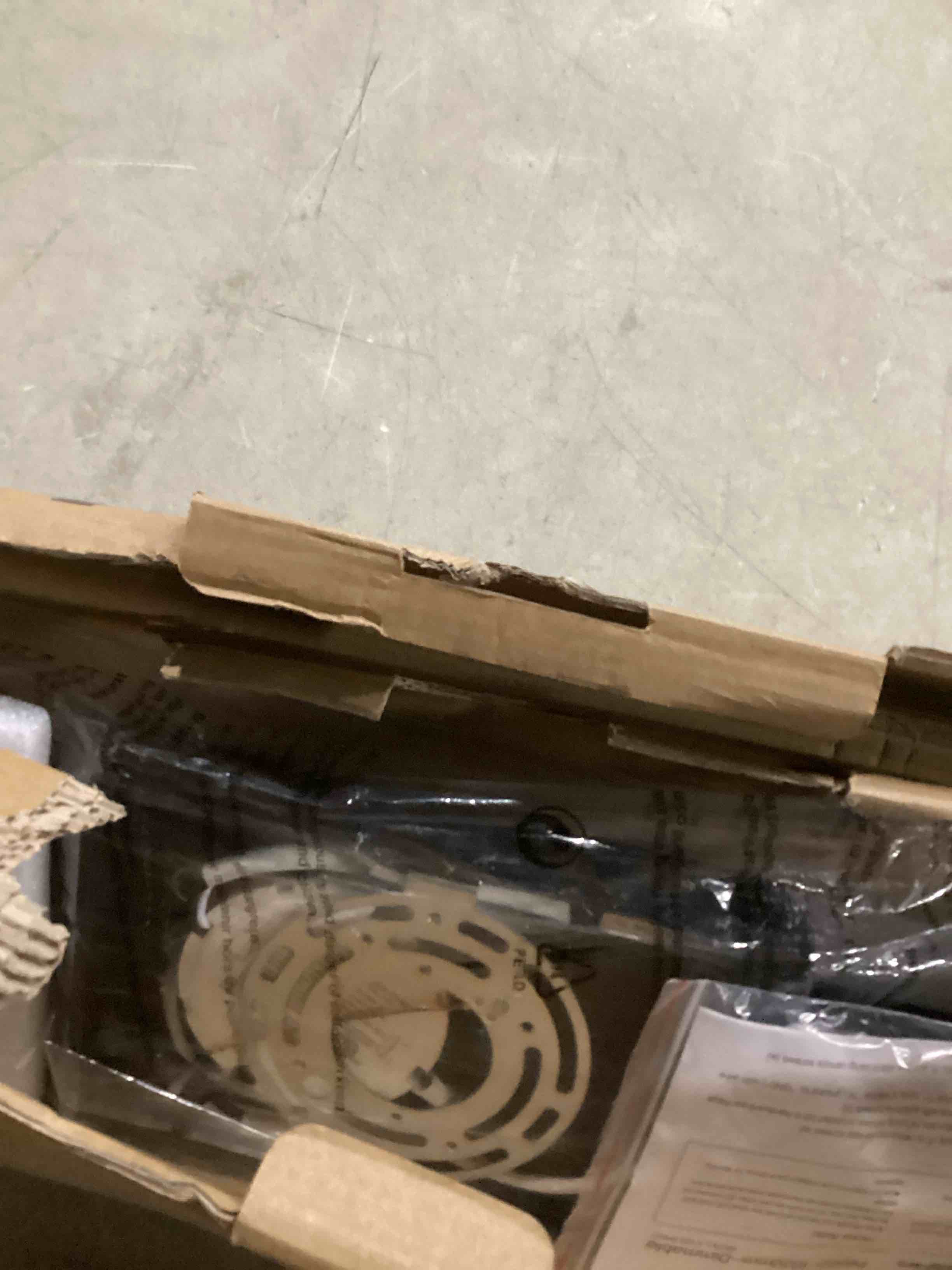 https://s3.amazonaws.com/lotting-images-prod/bidfta/GRA2250034_1741022182593.jpeg