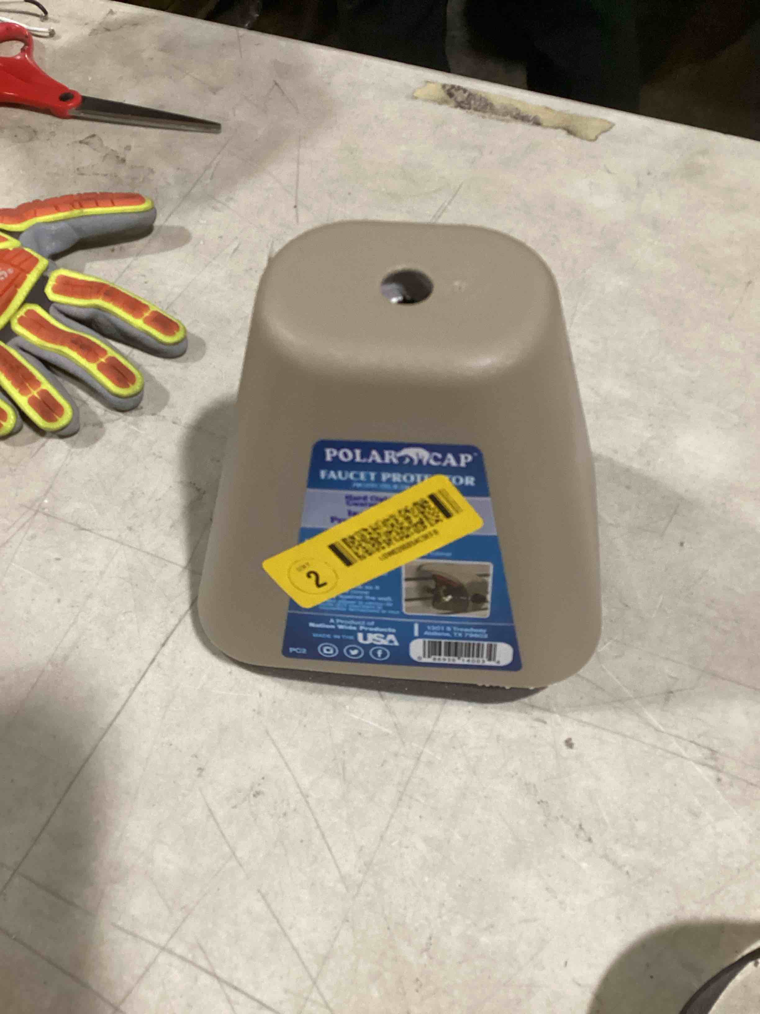 Rocky Mountain Goods Outdoor Faucet Cover for Winter - Insulation Foam for Freezing Sub Zero Temps - Self Sealing Easy Install Tightening Loop - Reusable Outdoor Faucet Cover Protector (1)