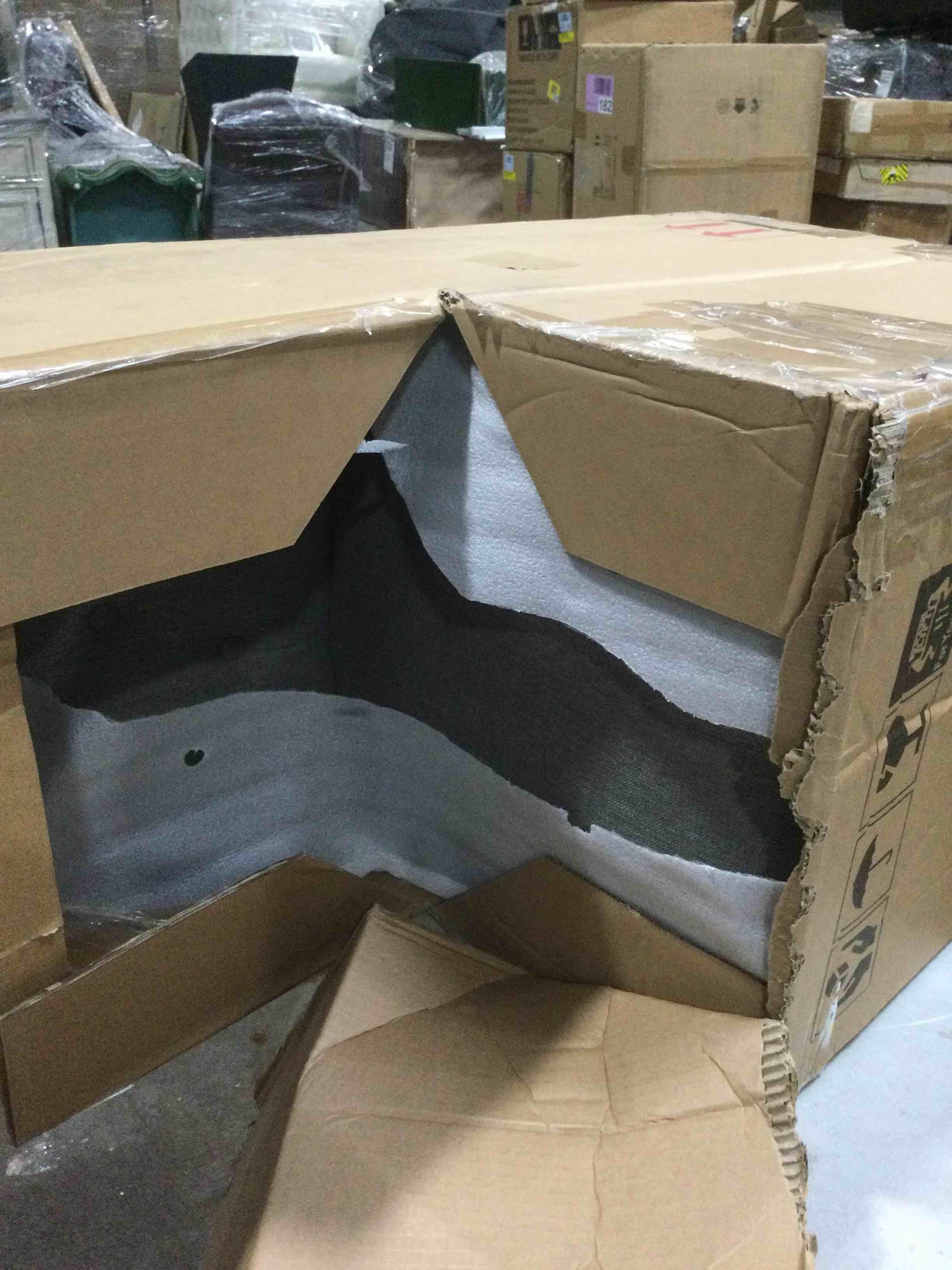 https://s3.amazonaws.com/lotting-images-prod/bidfta/GRA2253370_1741190249468.jpeg