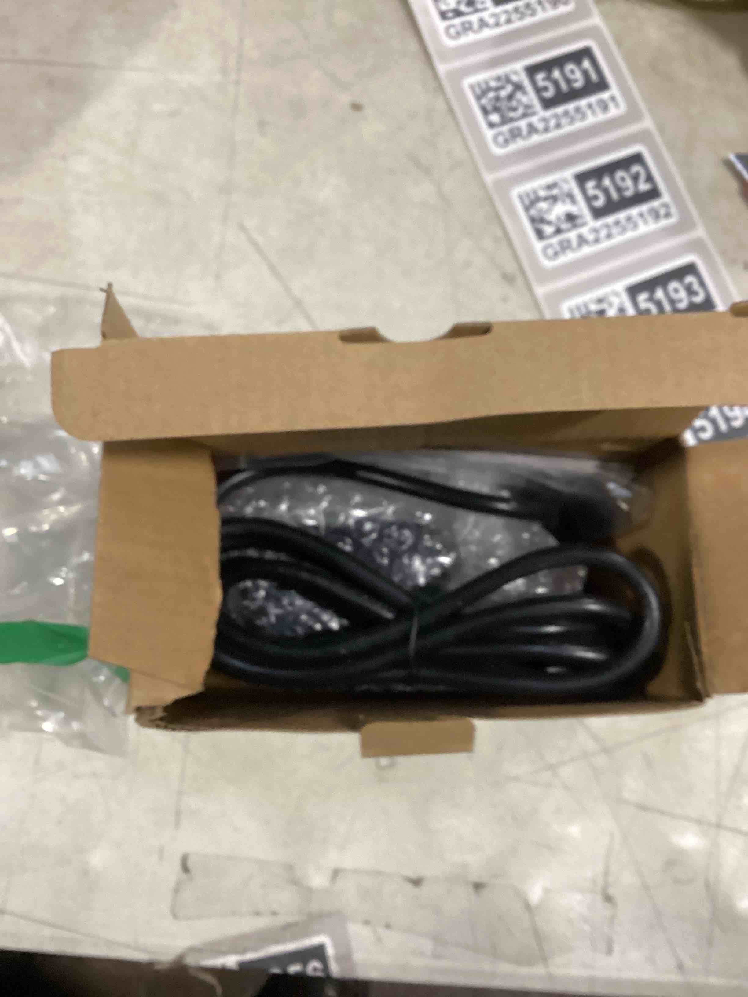 https://s3.amazonaws.com/lotting-images-prod/bidfta/GRA2255186_1741177813022.jpeg
