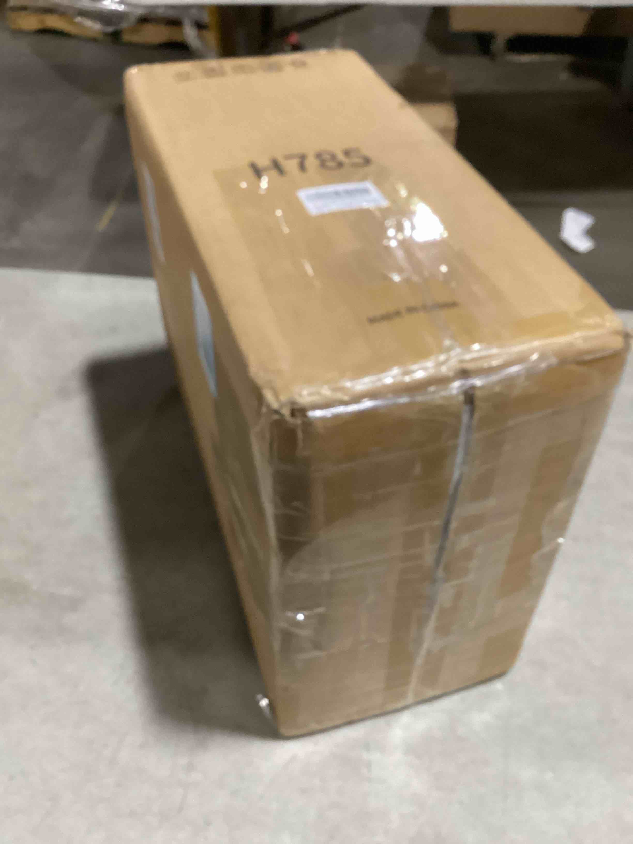https://s3.amazonaws.com/lotting-images-prod/bidfta/GRA2256158_1743424682852.jpeg