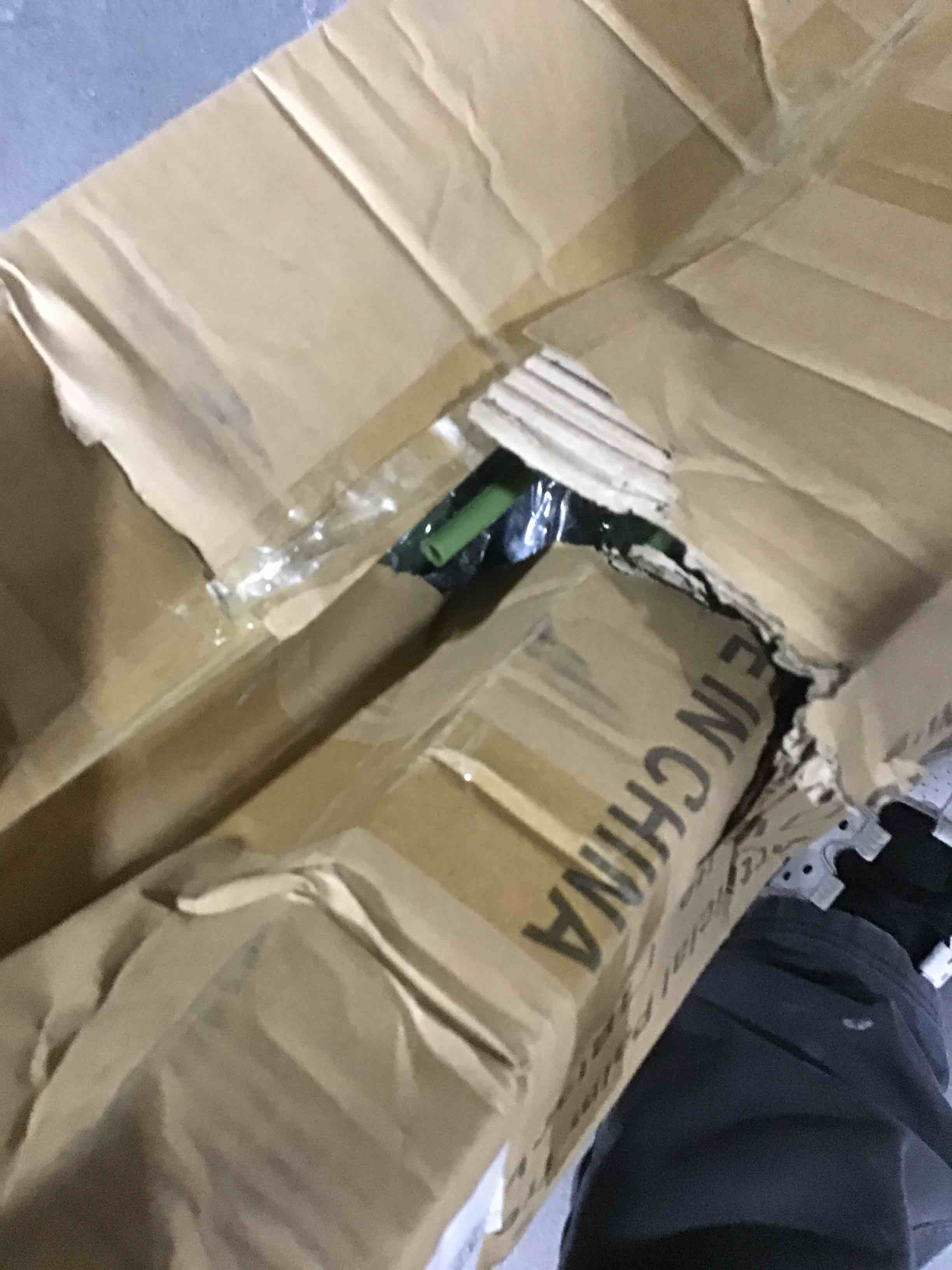 https://s3.amazonaws.com/lotting-images-prod/bidfta/GRA2258808_1739811268505.jpeg