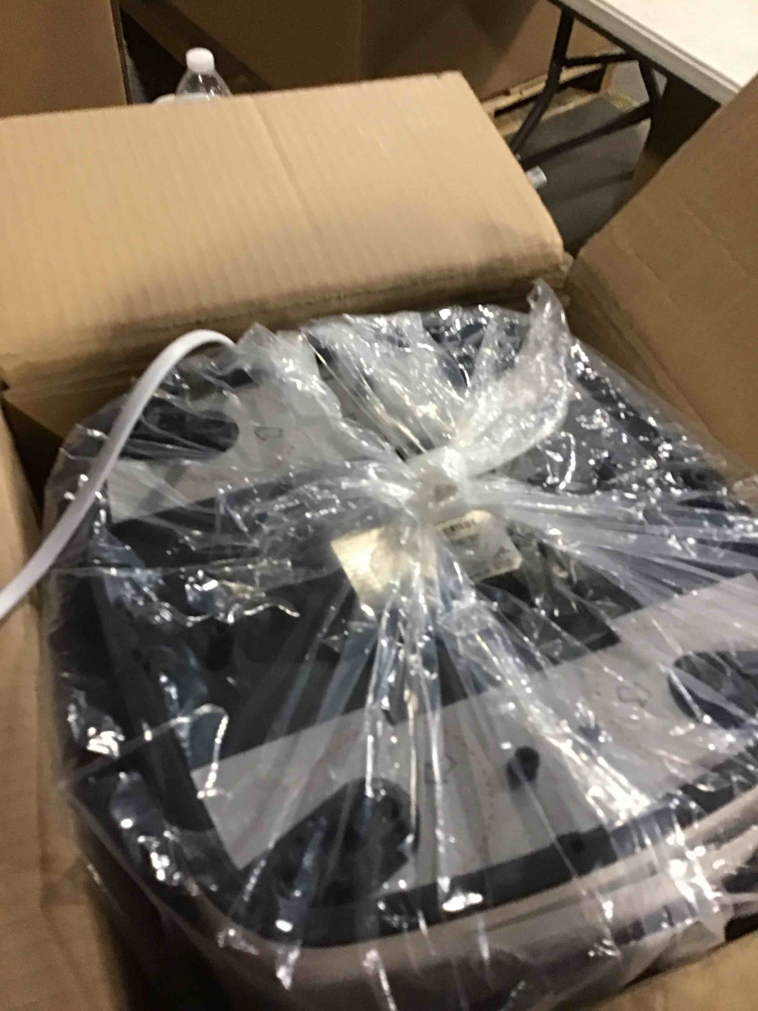 https://s3.amazonaws.com/lotting-images-prod/bidfta/GRA2260553_1739295967865.jpeg