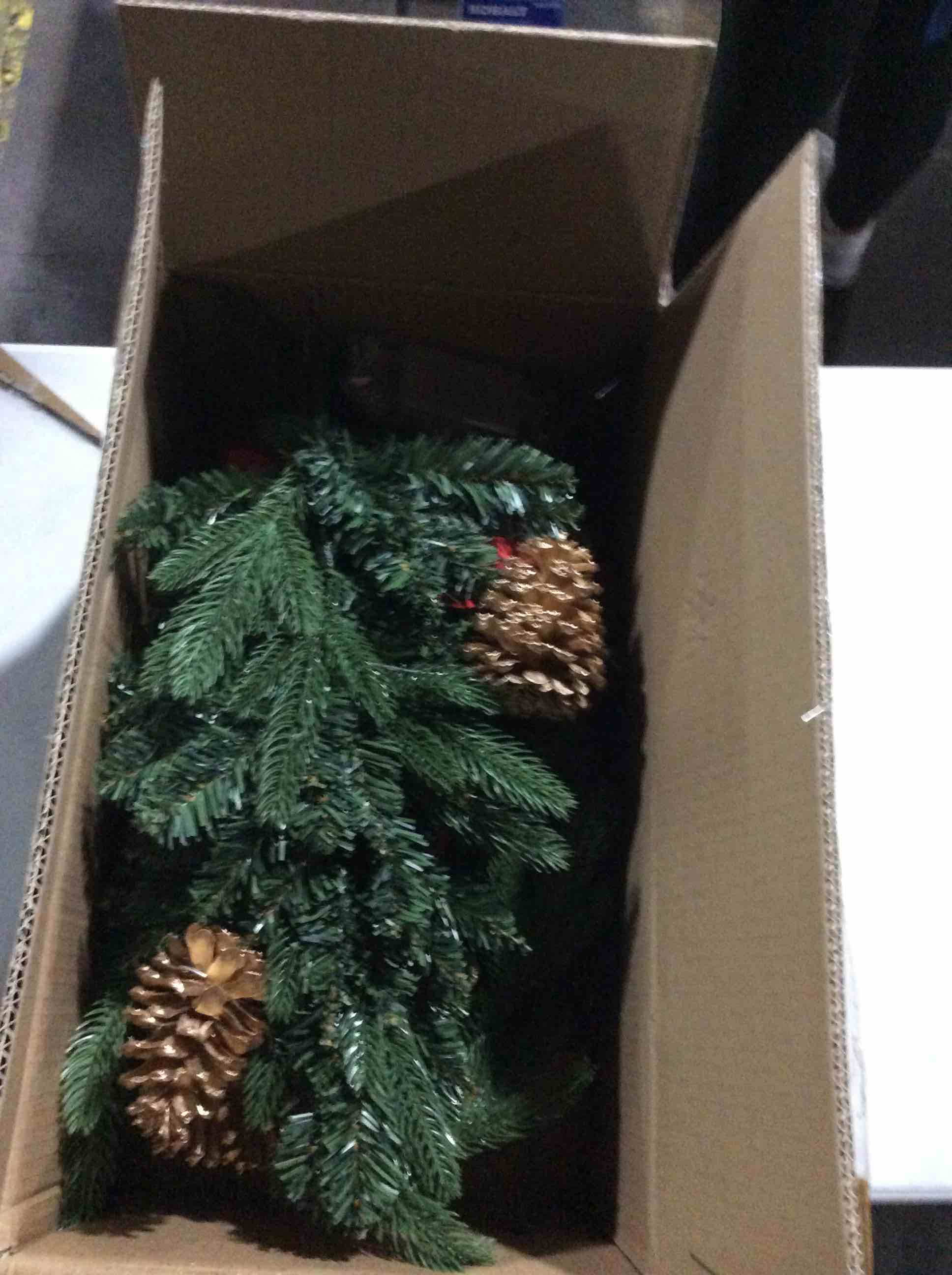 https://s3.amazonaws.com/lotting-images-prod/bidfta/GRA2260621_1739366600351.jpeg