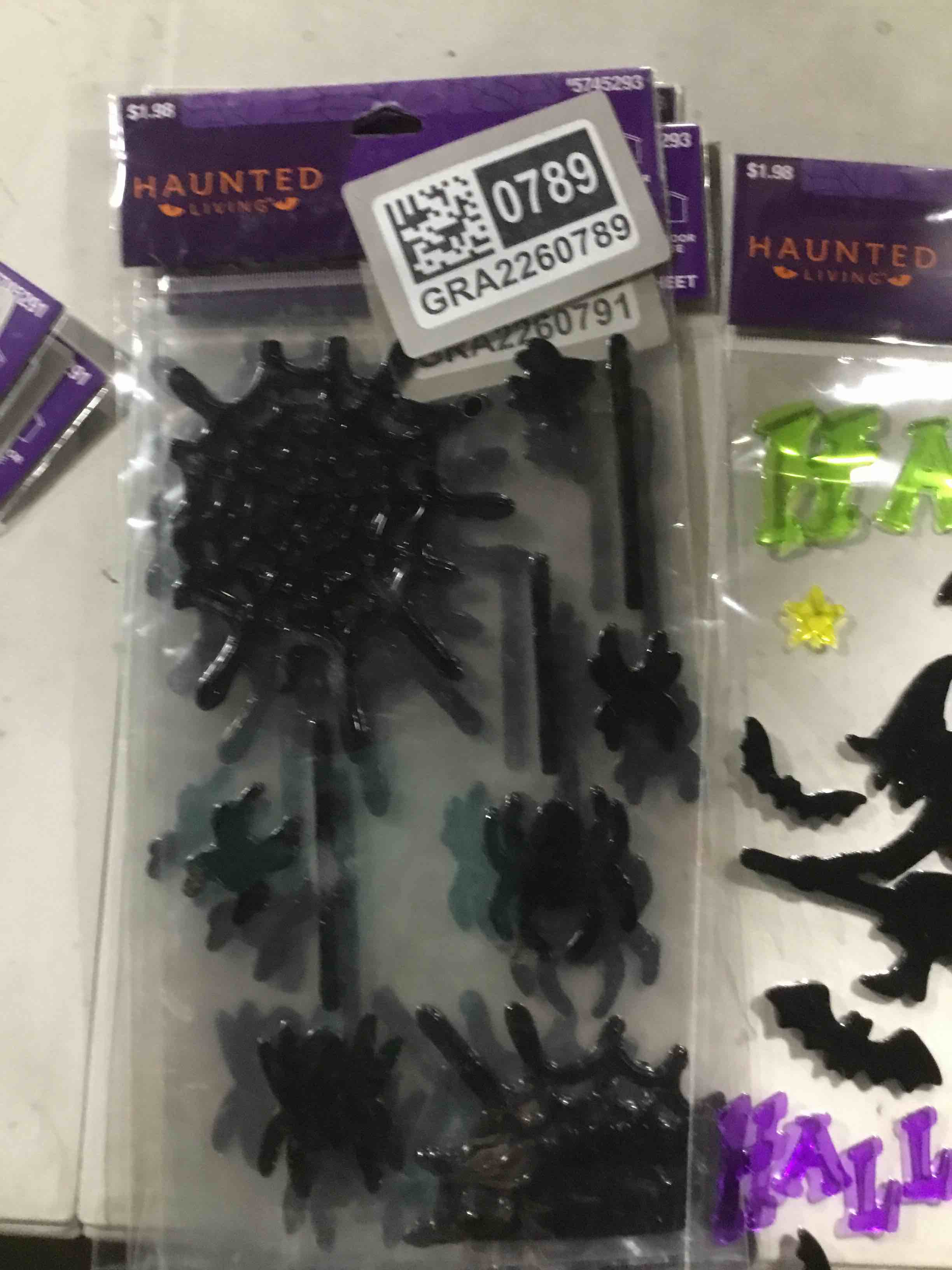 https://s3.amazonaws.com/lotting-images-prod/bidfta/GRA2260794_1739967553167.jpeg