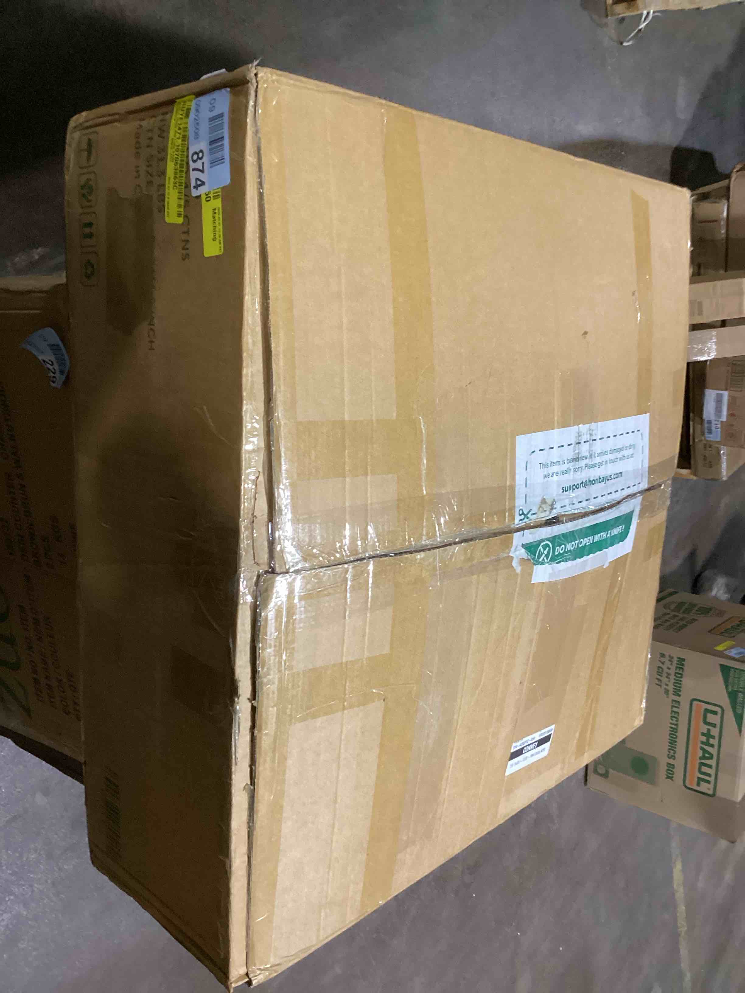 https://s3.amazonaws.com/lotting-images-prod/bidfta/GRA2261817_1740830818937.jpeg