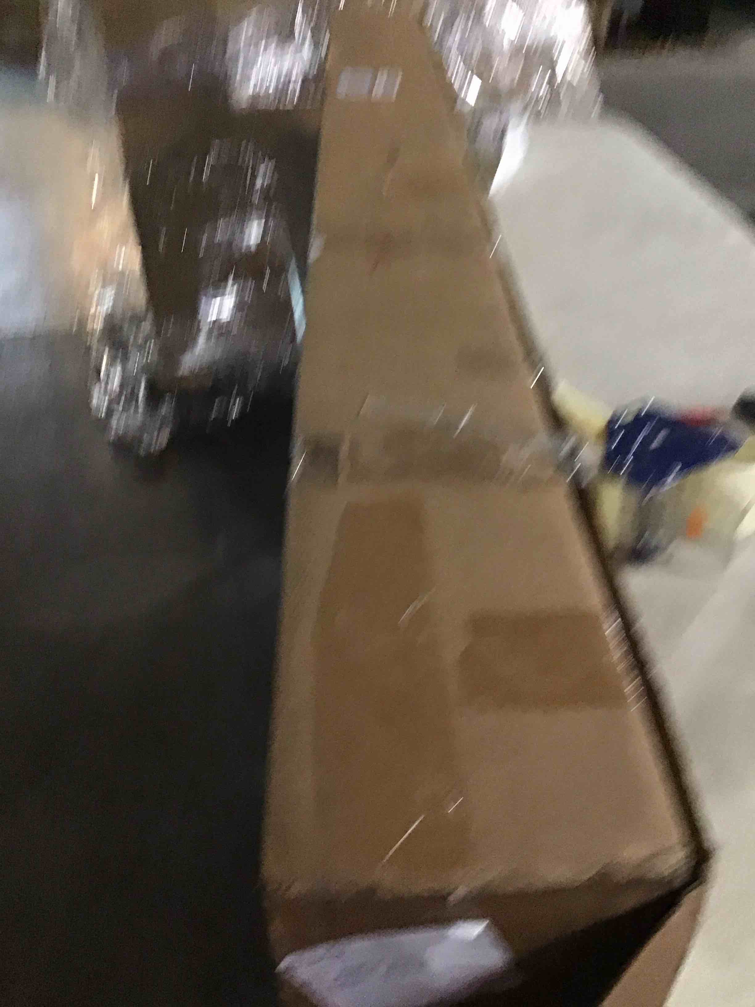 https://s3.amazonaws.com/lotting-images-prod/bidfta/GRA2262097_1741188700383.jpeg