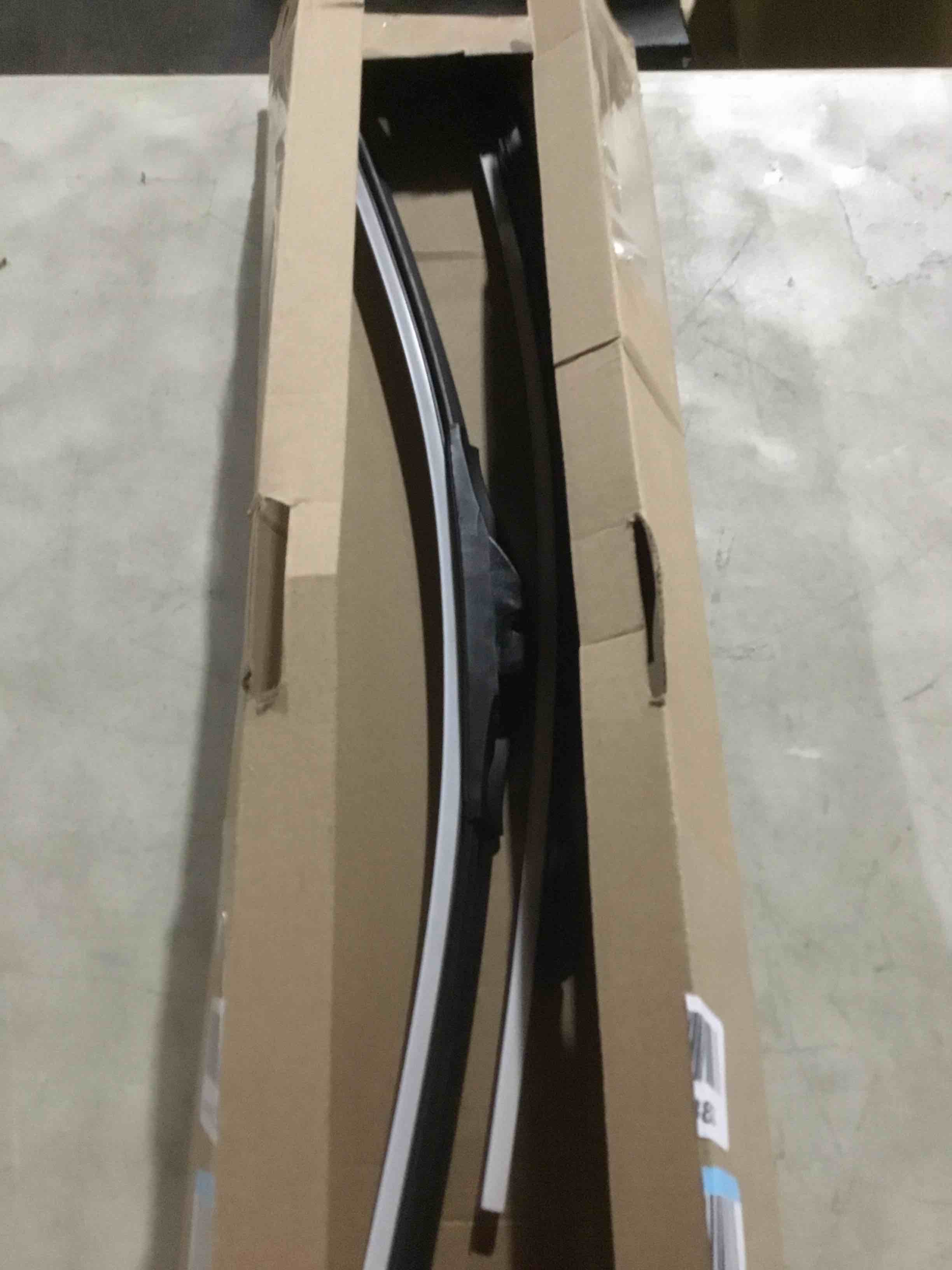 https://s3.amazonaws.com/lotting-images-prod/bidfta/GRA2262166_1741202847186.jpeg