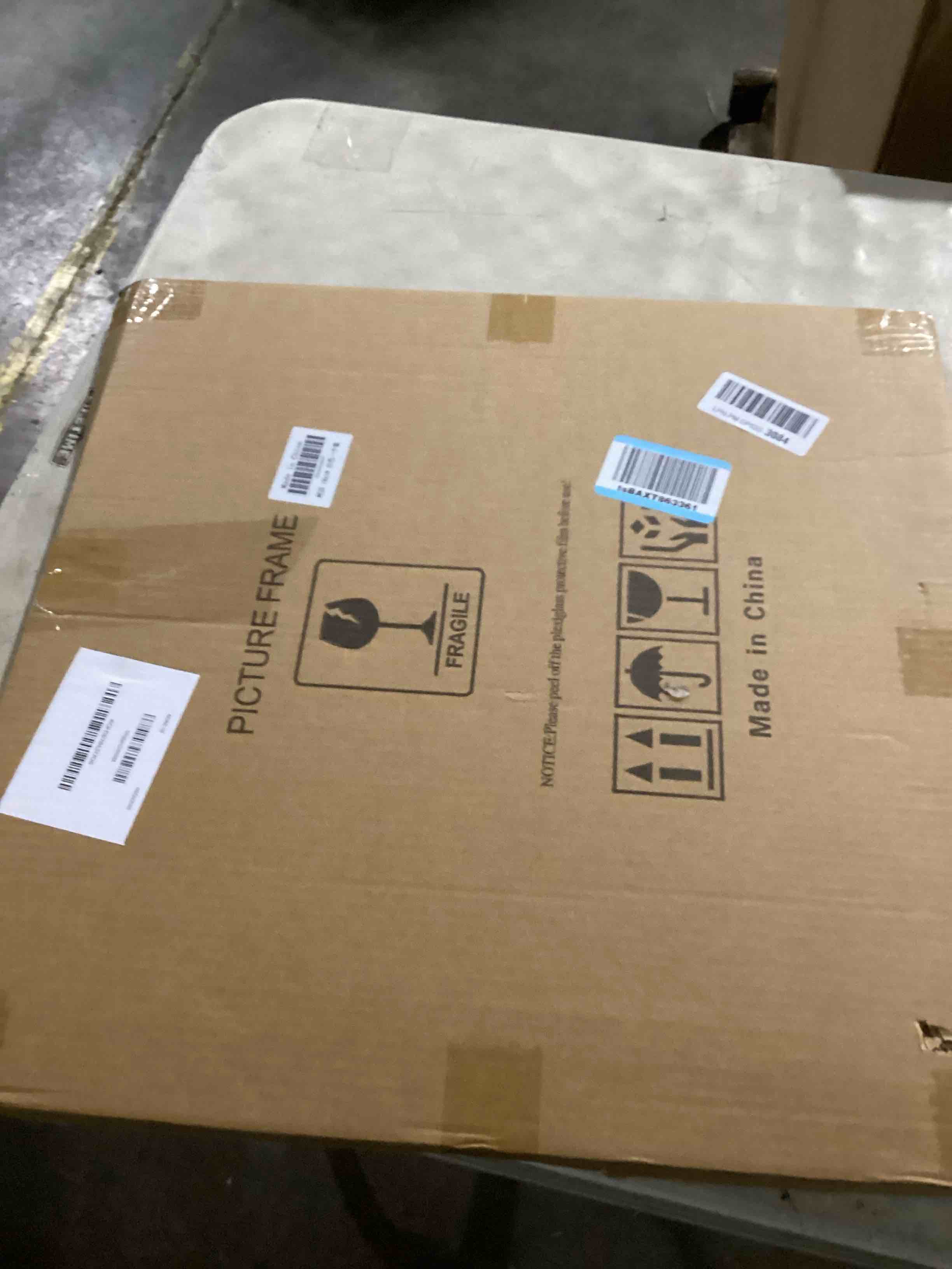 https://s3.amazonaws.com/lotting-images-prod/bidfta/GRA2262263_1741282502528.jpeg