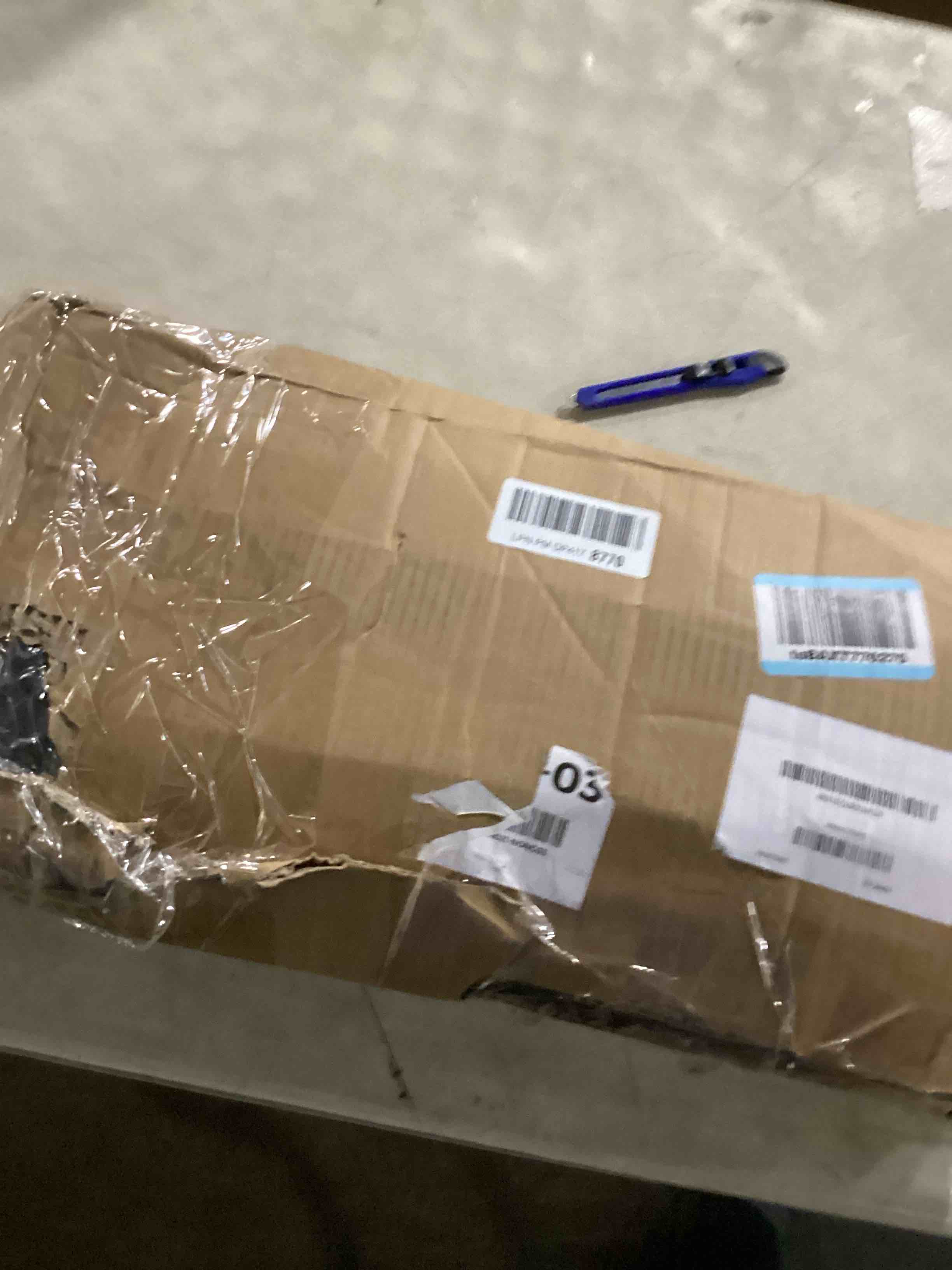 https://s3.amazonaws.com/lotting-images-prod/bidfta/GRA2262298_1741290562744.jpeg