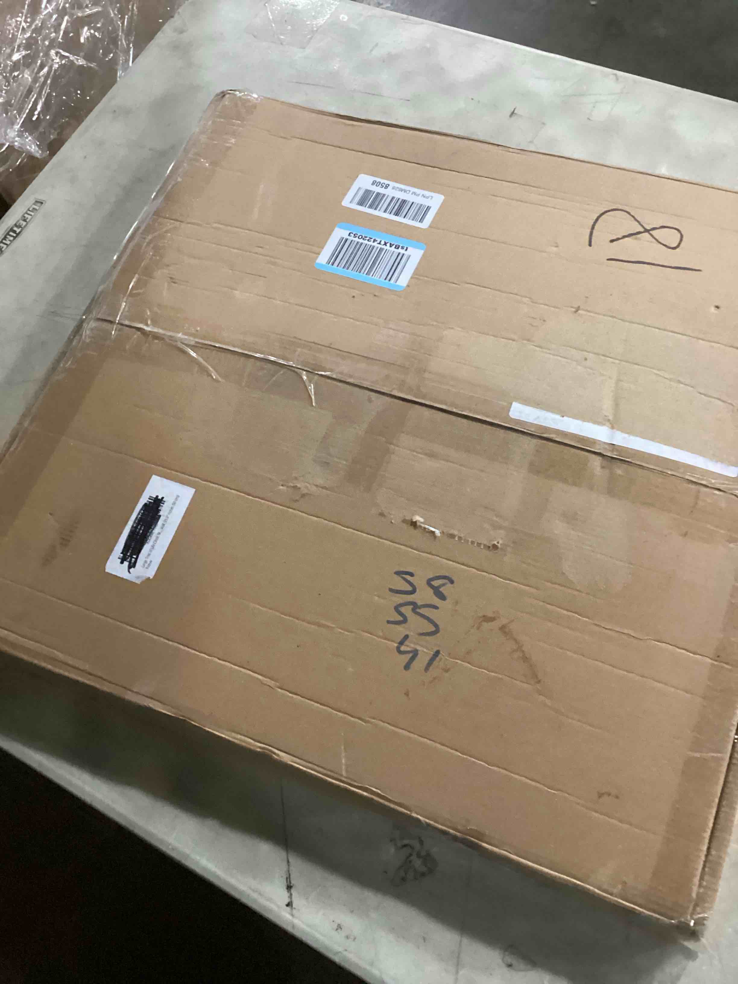 https://s3.amazonaws.com/lotting-images-prod/bidfta/GRA2262359_1741359555760.jpeg