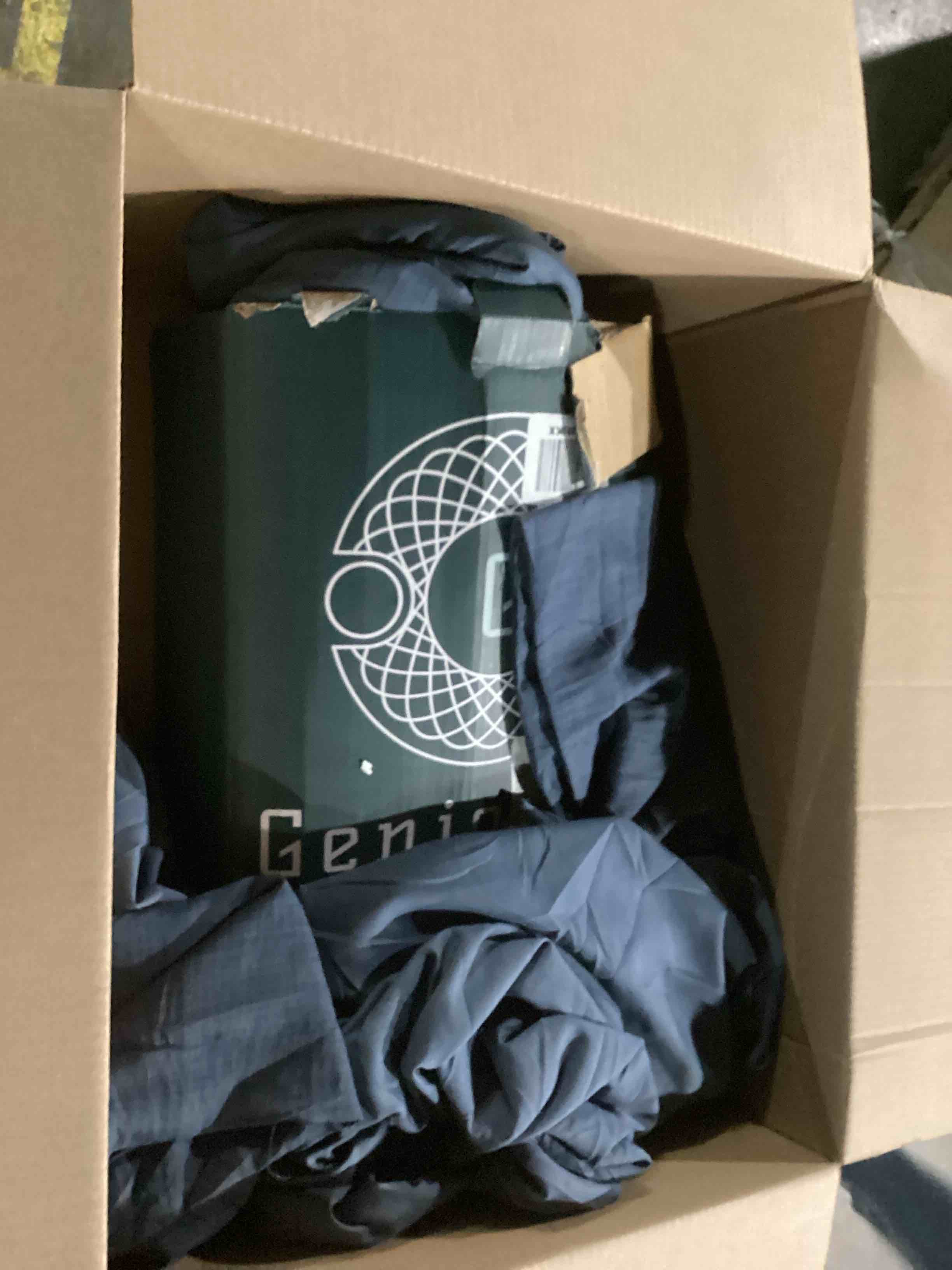 https://s3.amazonaws.com/lotting-images-prod/bidfta/GRA2262429_1741376167788.jpeg