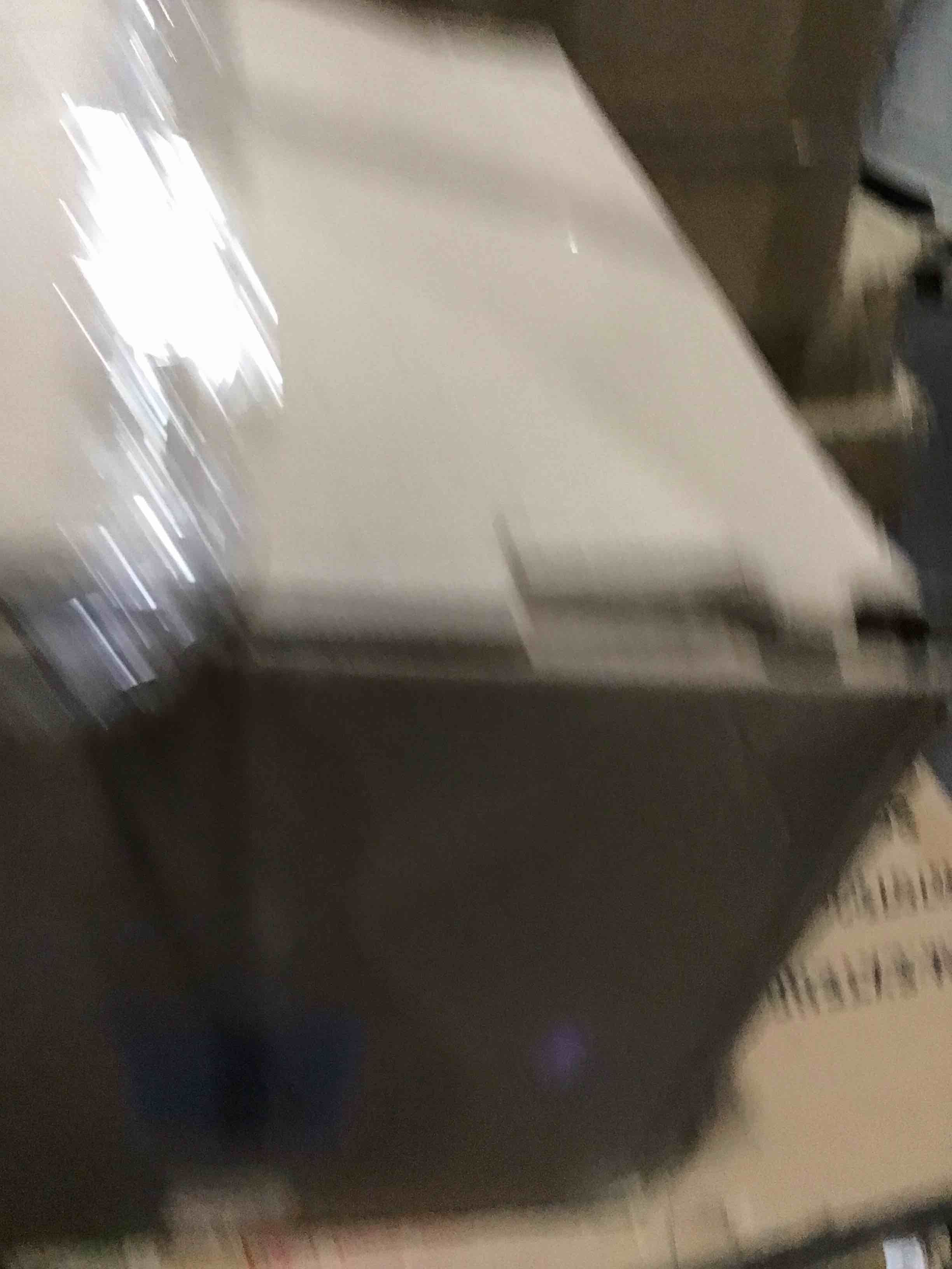 https://s3.amazonaws.com/lotting-images-prod/bidfta/GRA2262746_1741783634031.jpeg