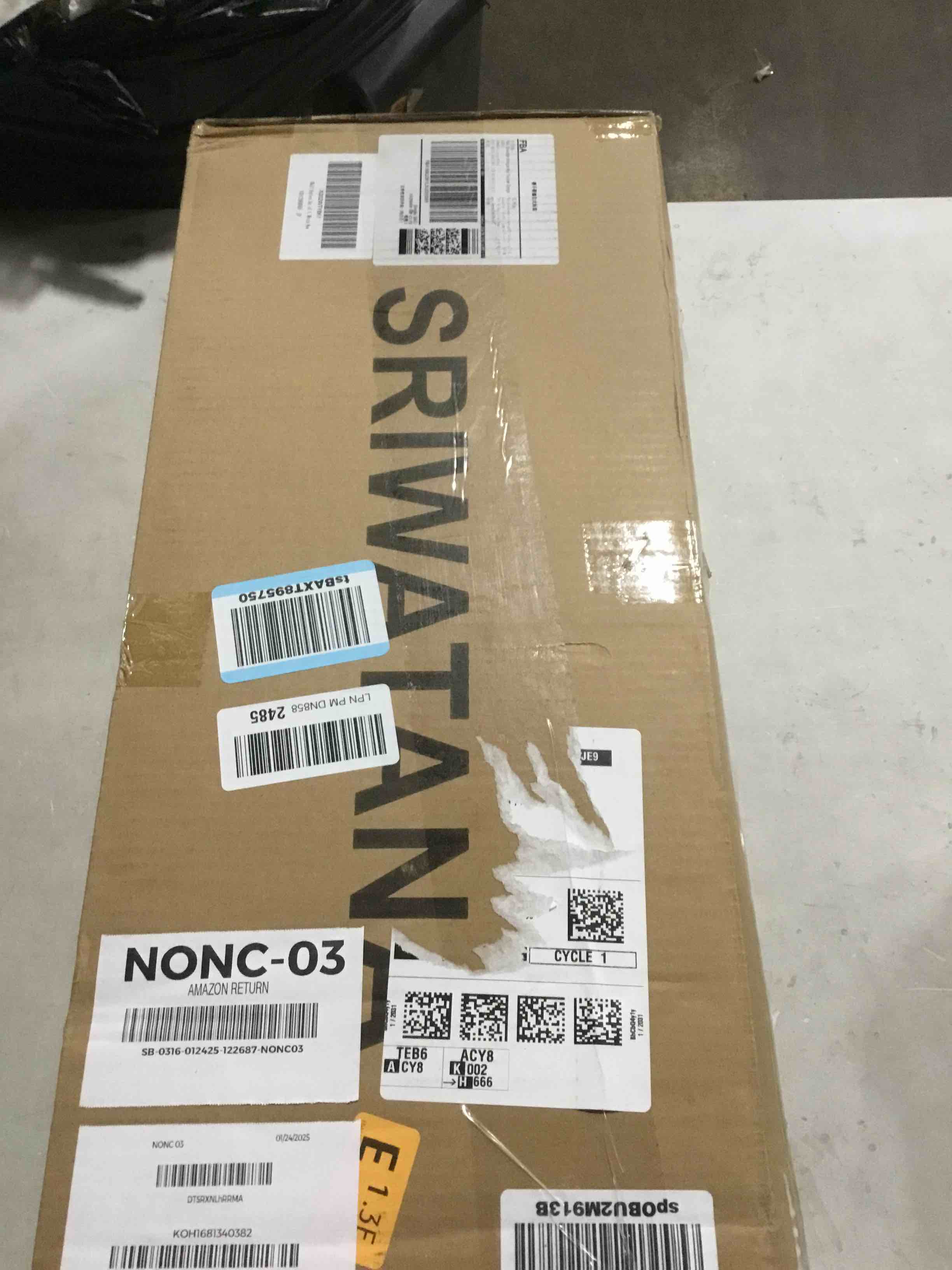 https://s3.amazonaws.com/lotting-images-prod/bidfta/GRA2264667_1740590740998.jpeg