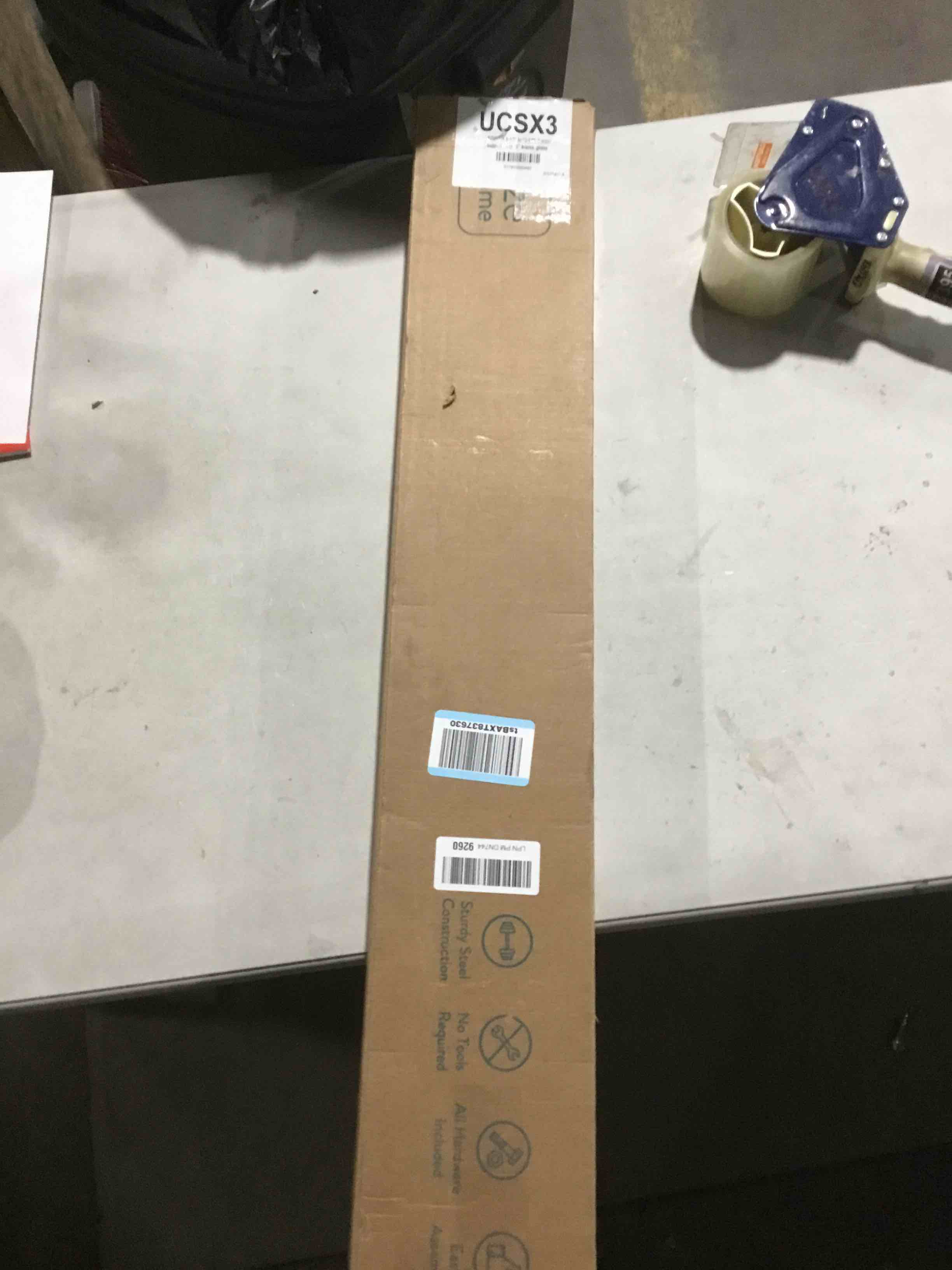 https://s3.amazonaws.com/lotting-images-prod/bidfta/GRA2264781_1740658471043.jpeg
