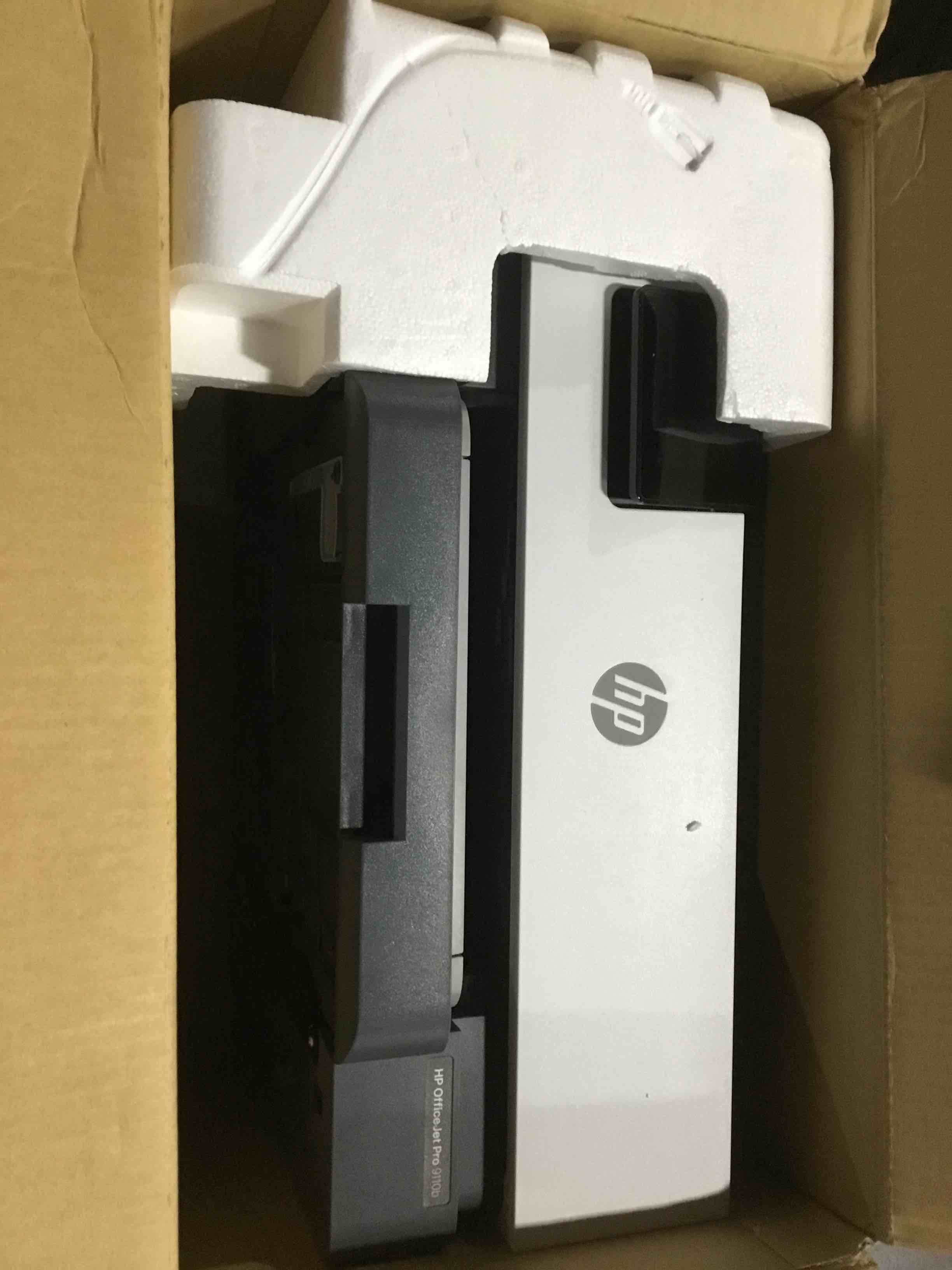 https://s3.amazonaws.com/lotting-images-prod/bidfta/GRA2264964_1740765089010.jpeg