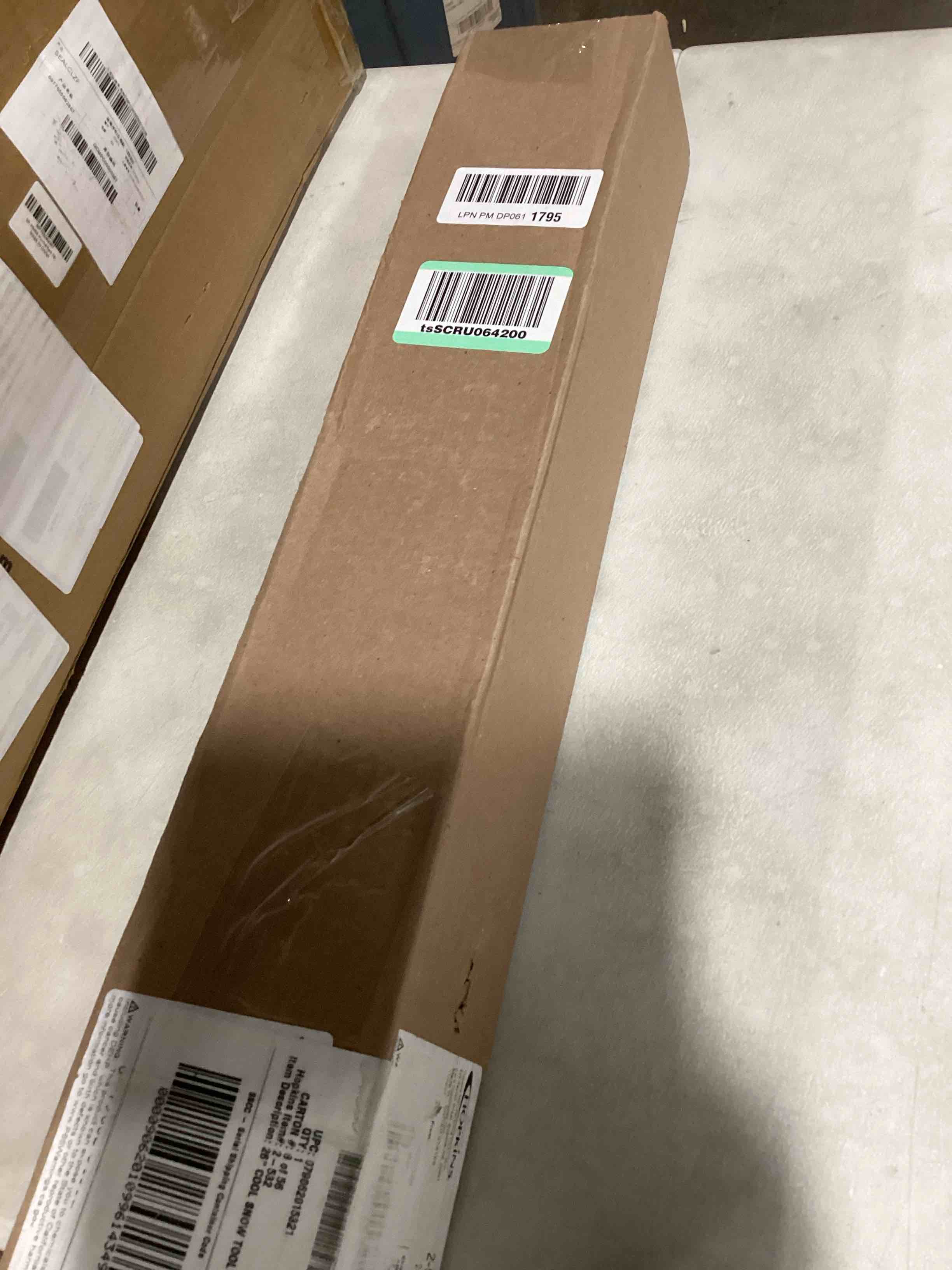 https://s3.amazonaws.com/lotting-images-prod/bidfta/GRA2265965_1741805414224.jpeg