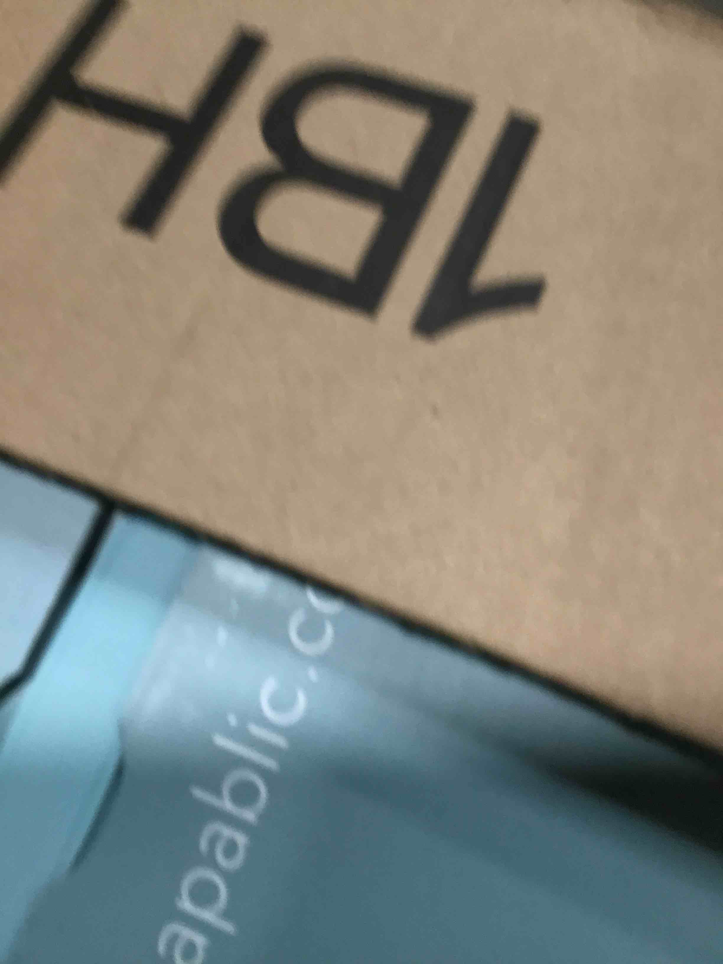 https://s3.amazonaws.com/lotting-images-prod/bidfta/GRA2266877_1741036334115.jpeg