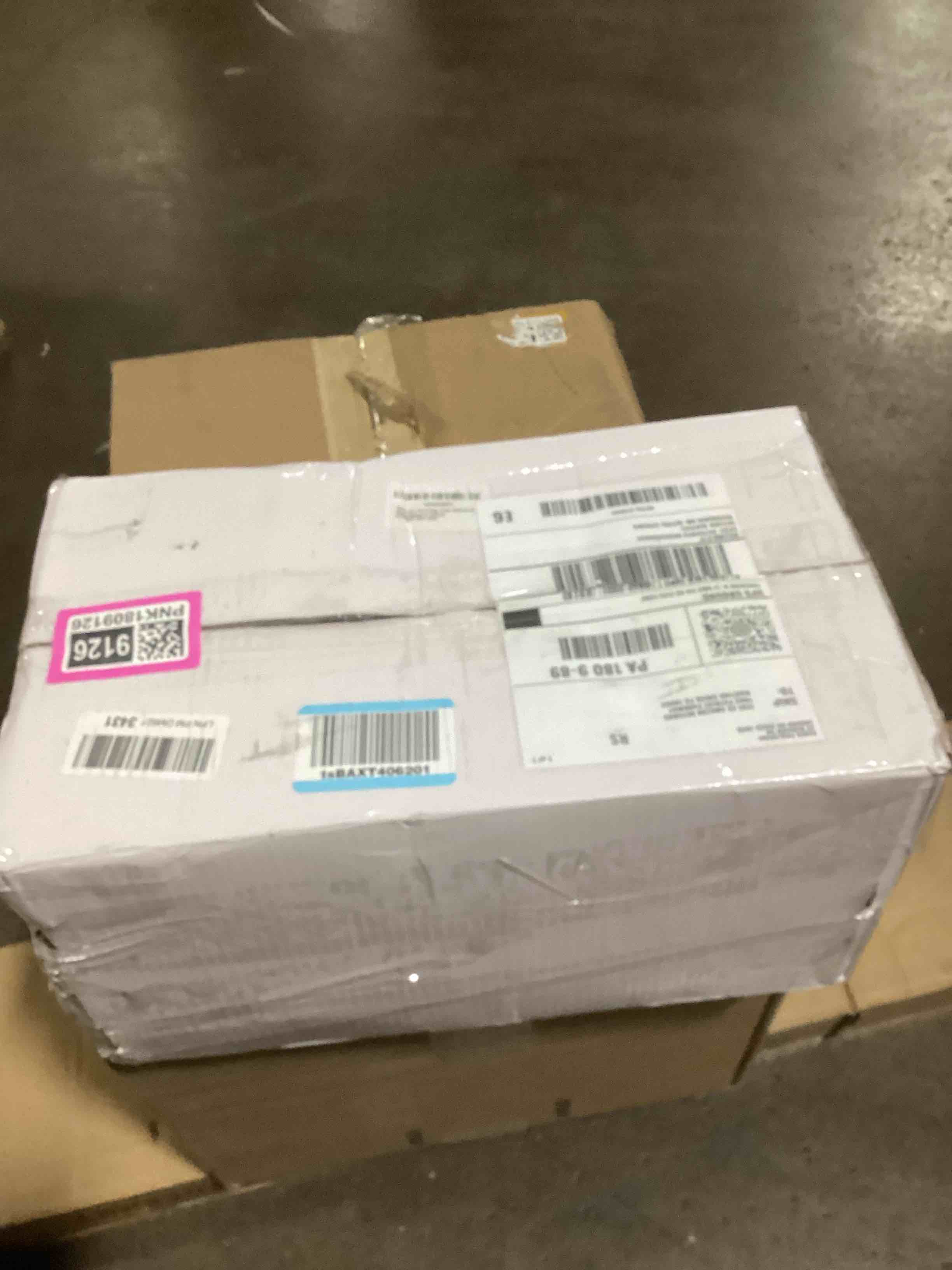 https://s3.amazonaws.com/lotting-images-prod/bidfta/GRA2268276_1743609239087.jpeg