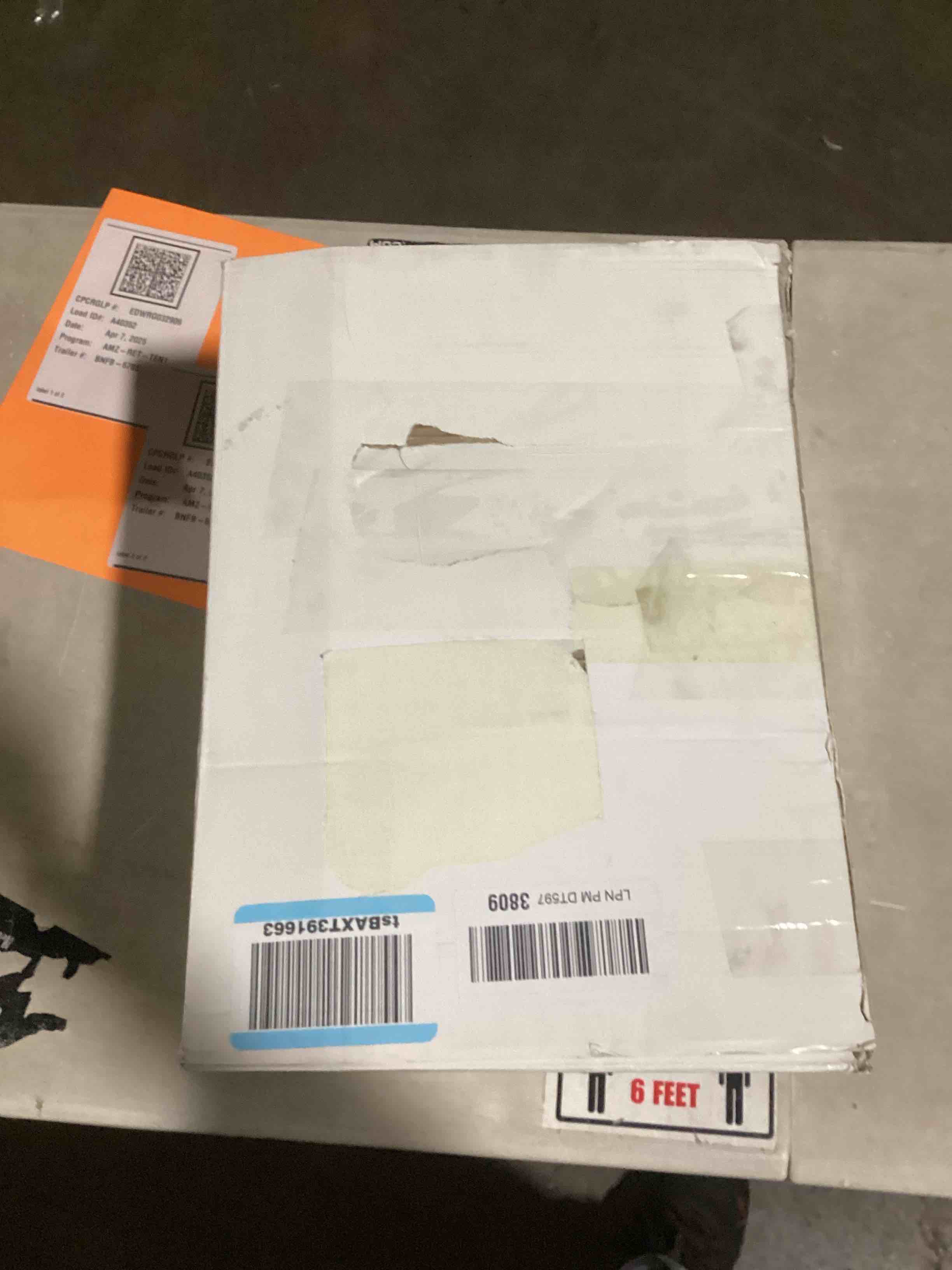 https://s3.amazonaws.com/lotting-images-prod/bidfta/GRA2268680_1744135836002.jpeg