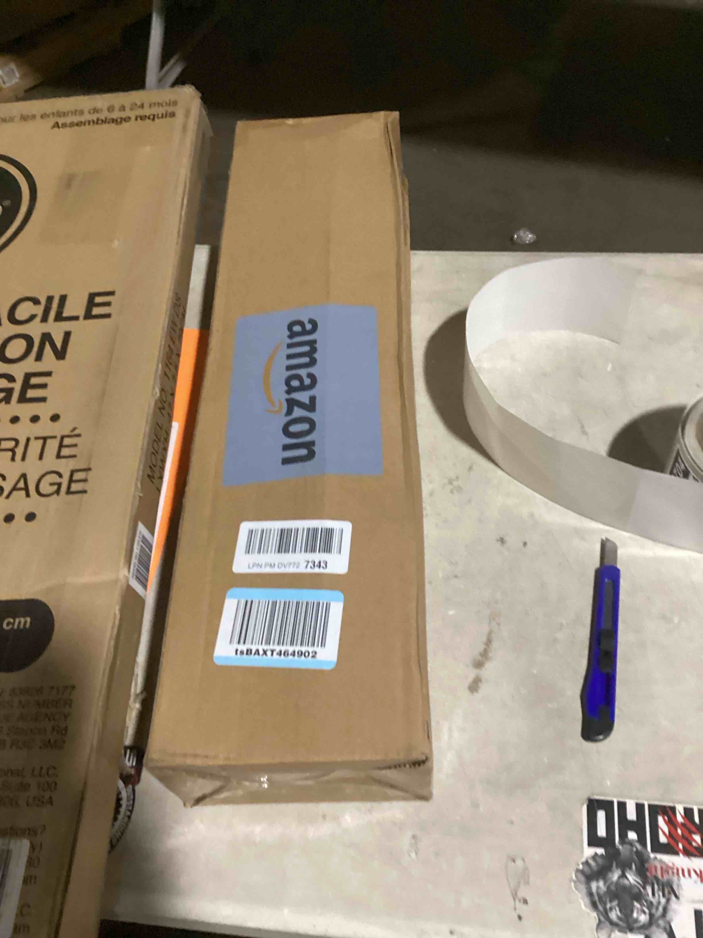 https://s3.amazonaws.com/lotting-images-prod/bidfta/GRA2268699_1744137598354.jpeg