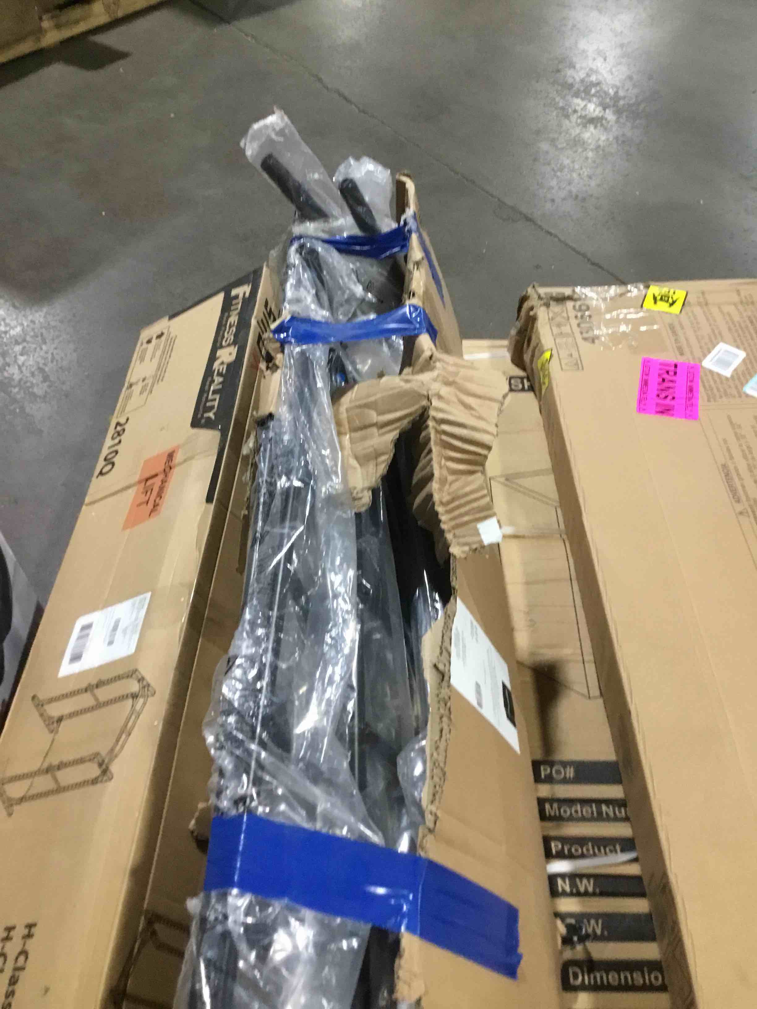 https://s3.amazonaws.com/lotting-images-prod/bidfta/GRA2268886_1744291691660.jpeg