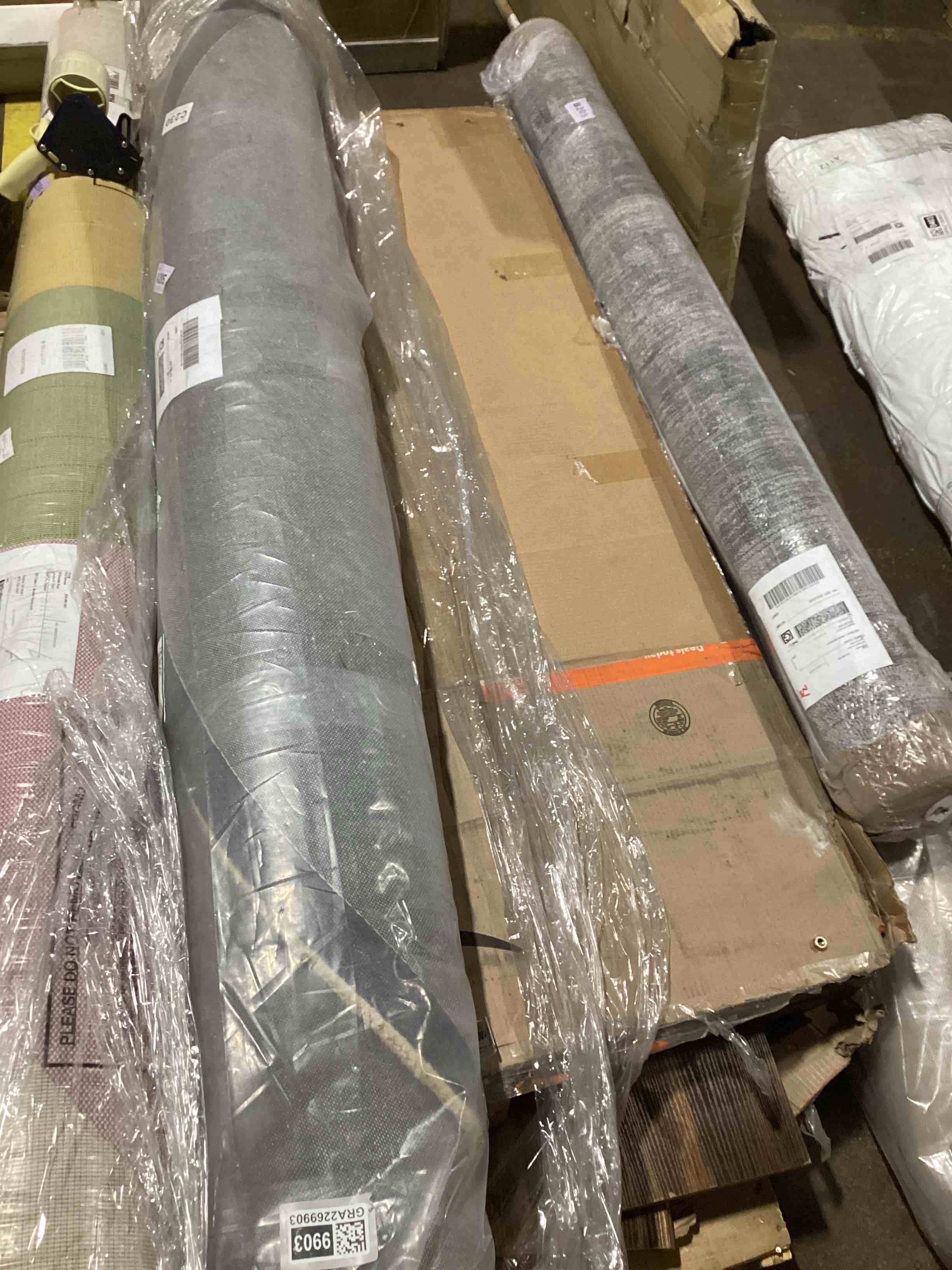 BuckHill Oriental Hand-Tufted Wool Tan Area Rug