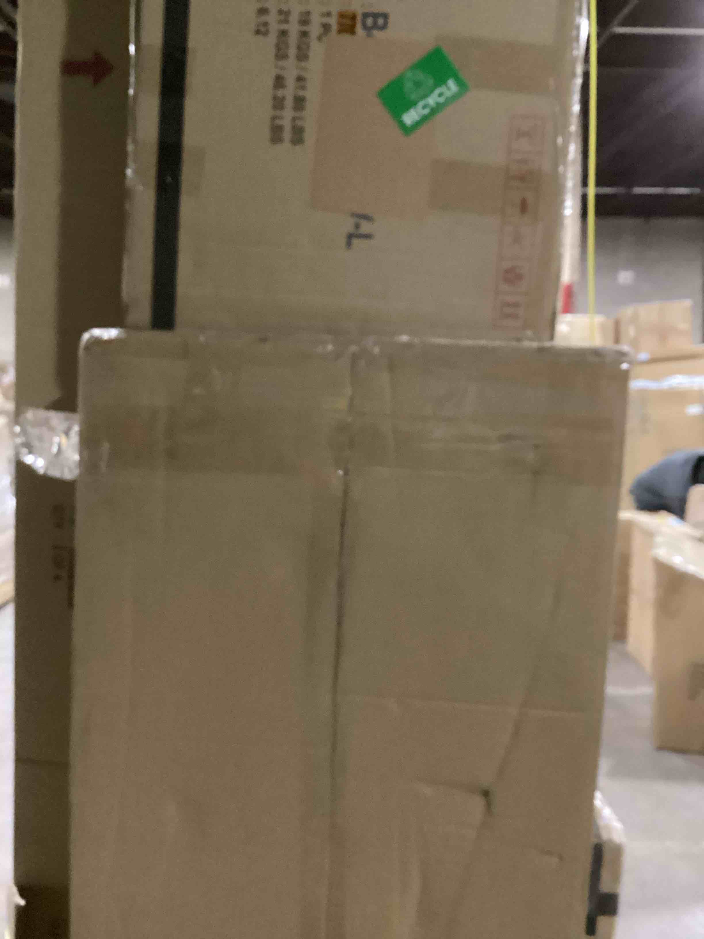 https://s3.amazonaws.com/lotting-images-prod/bidfta/GRA2269913_1740830994370.jpeg