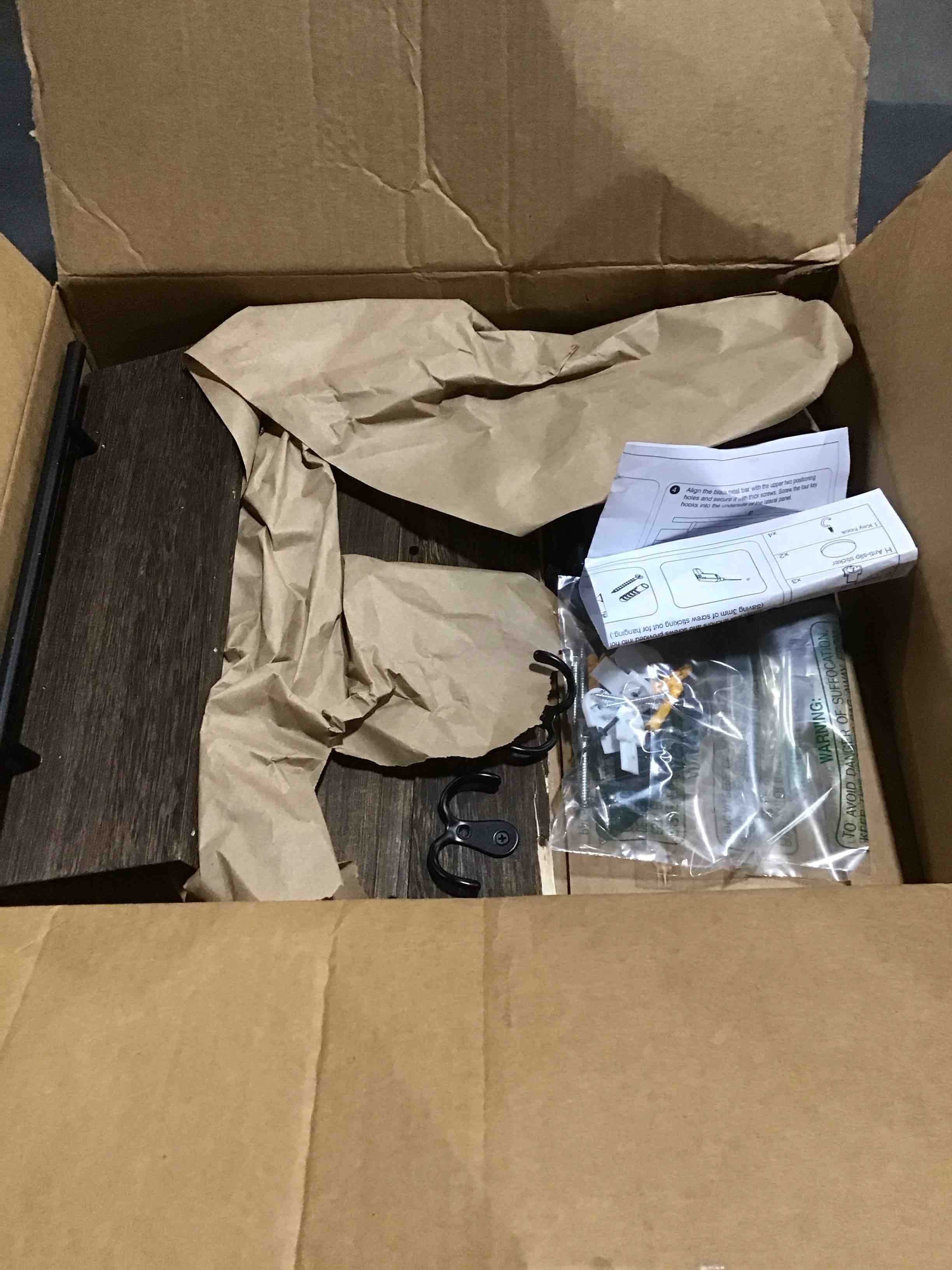 https://s3.amazonaws.com/lotting-images-prod/bidfta/GRA2270120_1741100252740.jpeg