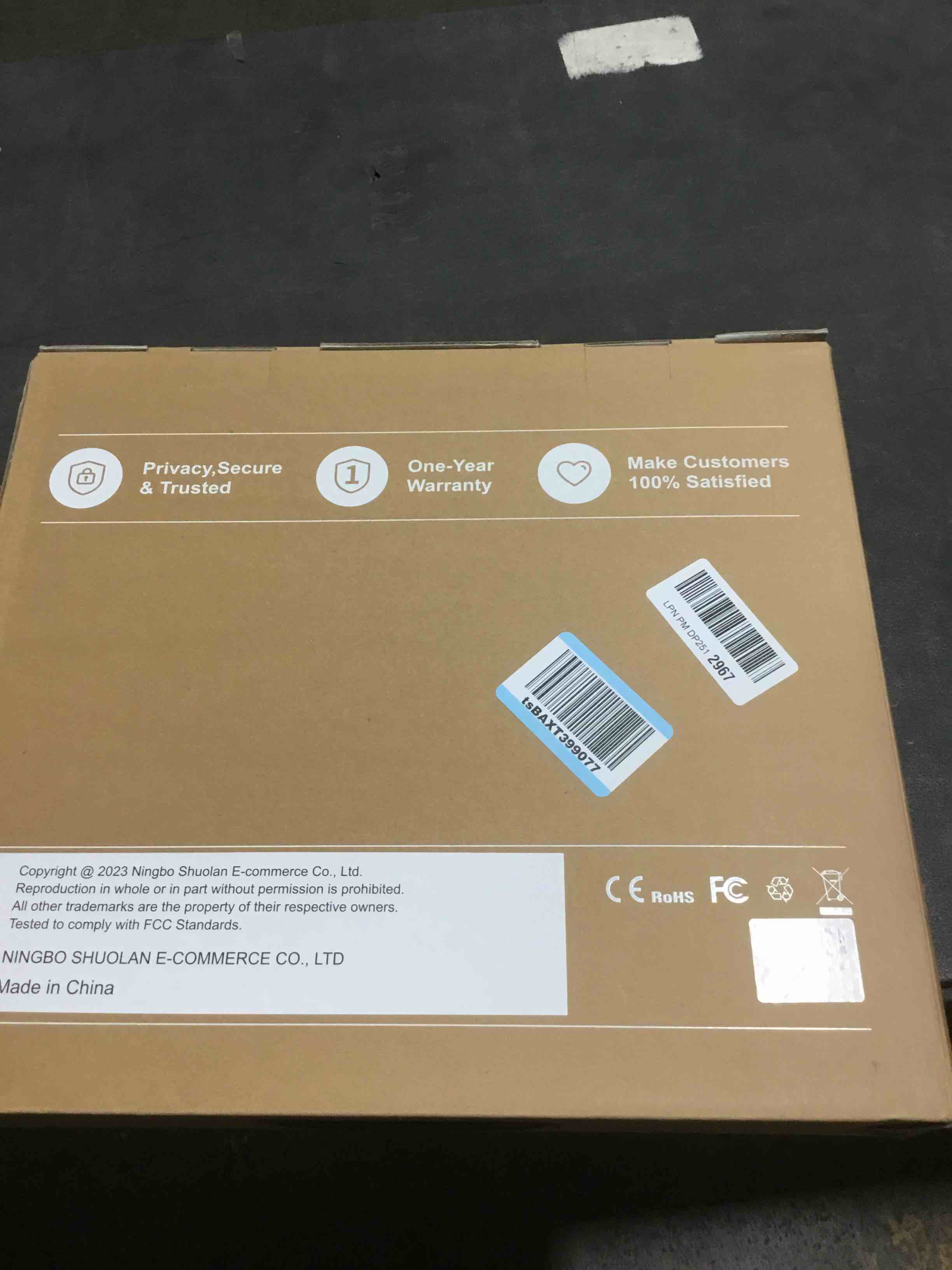 https://s3.amazonaws.com/lotting-images-prod/bidfta/GRA2270414_1741185837641.jpeg